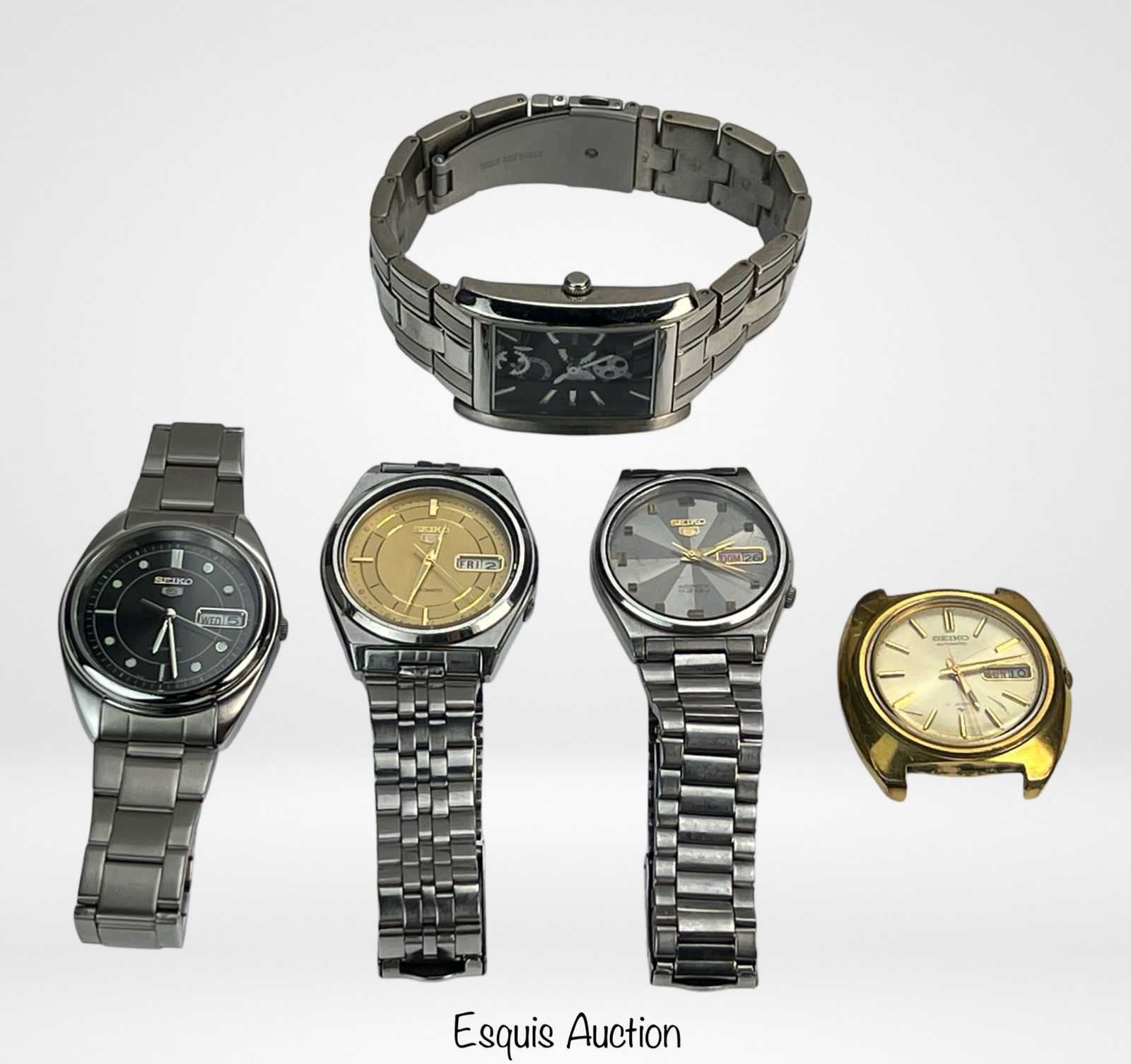 Group of Vintage Men's Wrist Watches- Seiko: Four Vintage Seiko Men's Wrist Watches and one Relic Wrist Watch. Nornal wear, untested.