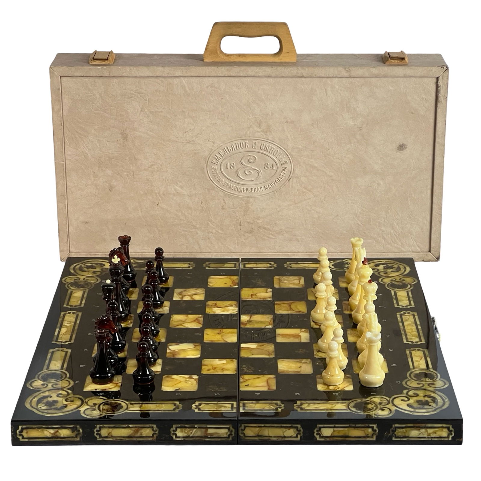 Luxury Russian Emelyanov Chess Set w/ Amber & Oak (1 of 9)