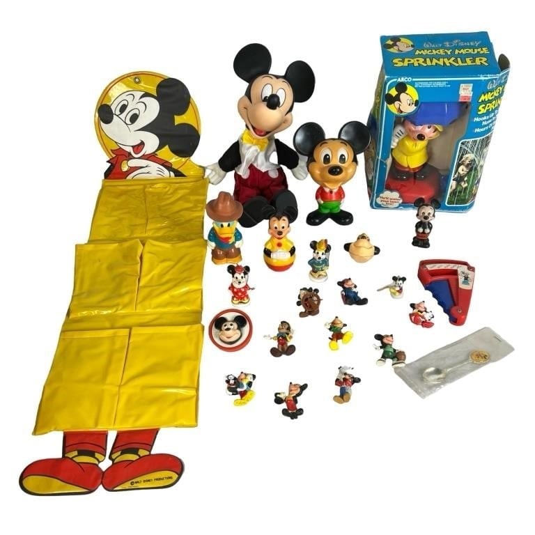 Vintage Disney's Mickey Mouse Toys (1 of 5)