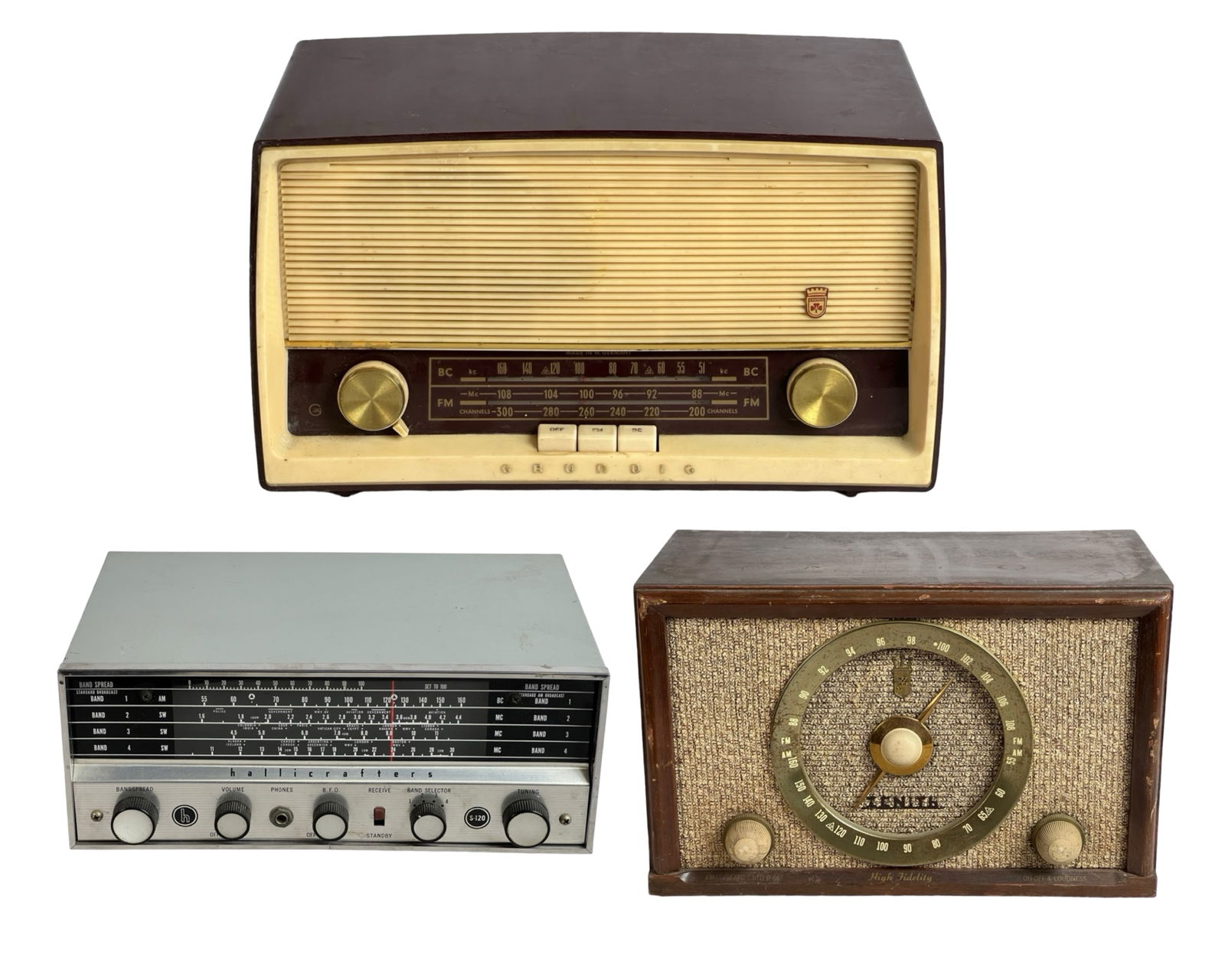 Vintage Radios: Hallicrafters, Grundig & Zenith: This group includes three vintage radios: Hallicrafters S-120 Receiver; Grundig Model 8016U and Zenith B835R Radio.All are in good overall condition, showing normal wear, untested,