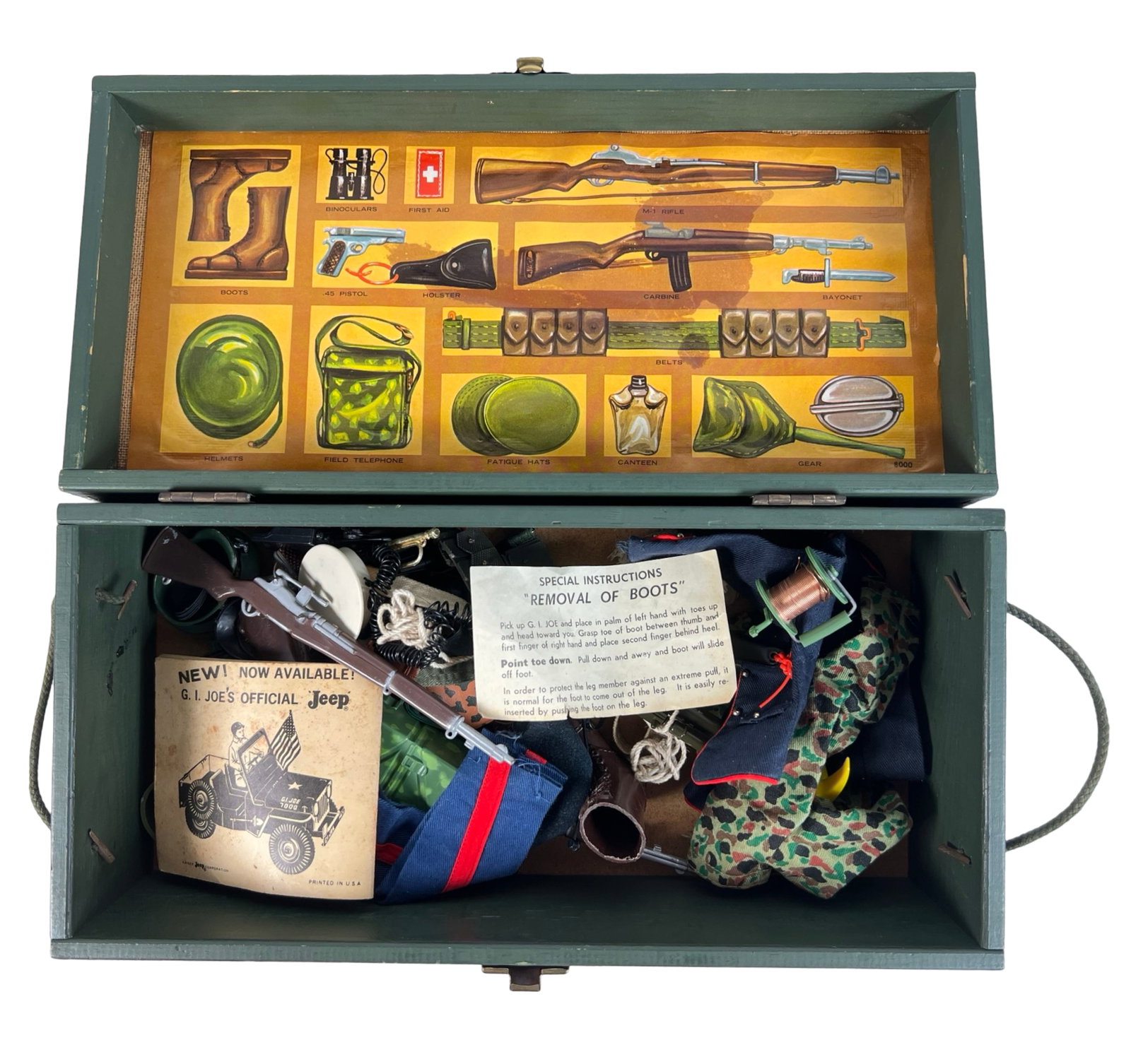 1964 GI Joe Action Figure Foot Locker & Accessorie: 1964 GI Joe Action Figure Foot Locker full of Accessories.