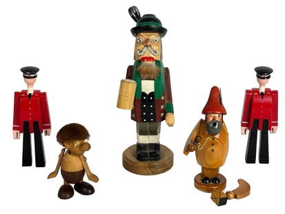 Vintage Danish & German Wooden Figurines: This charming set features five vintage handcrafted wooden figures, including two Danish wooden guards by Kay Bojesen, a large German beer stein smoker, a vintage Danish troll by Hans Bolling, and a G