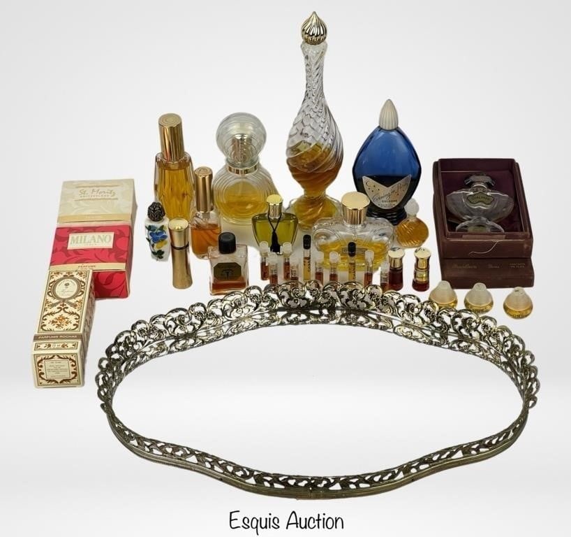 Assortment of Vintage Perfumes (1 of 6)
