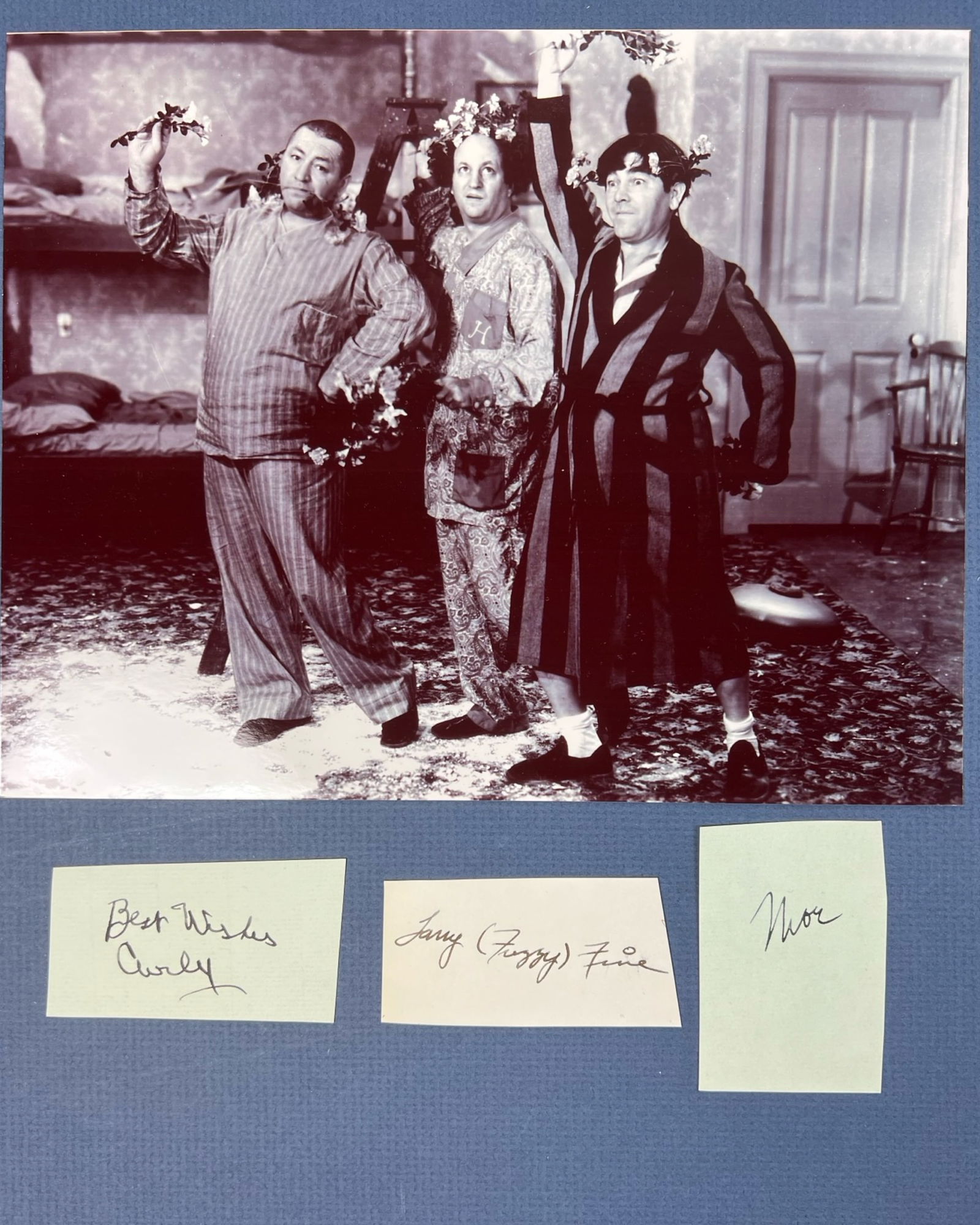 The Three Stooges Signatures with photo (1 of 4)