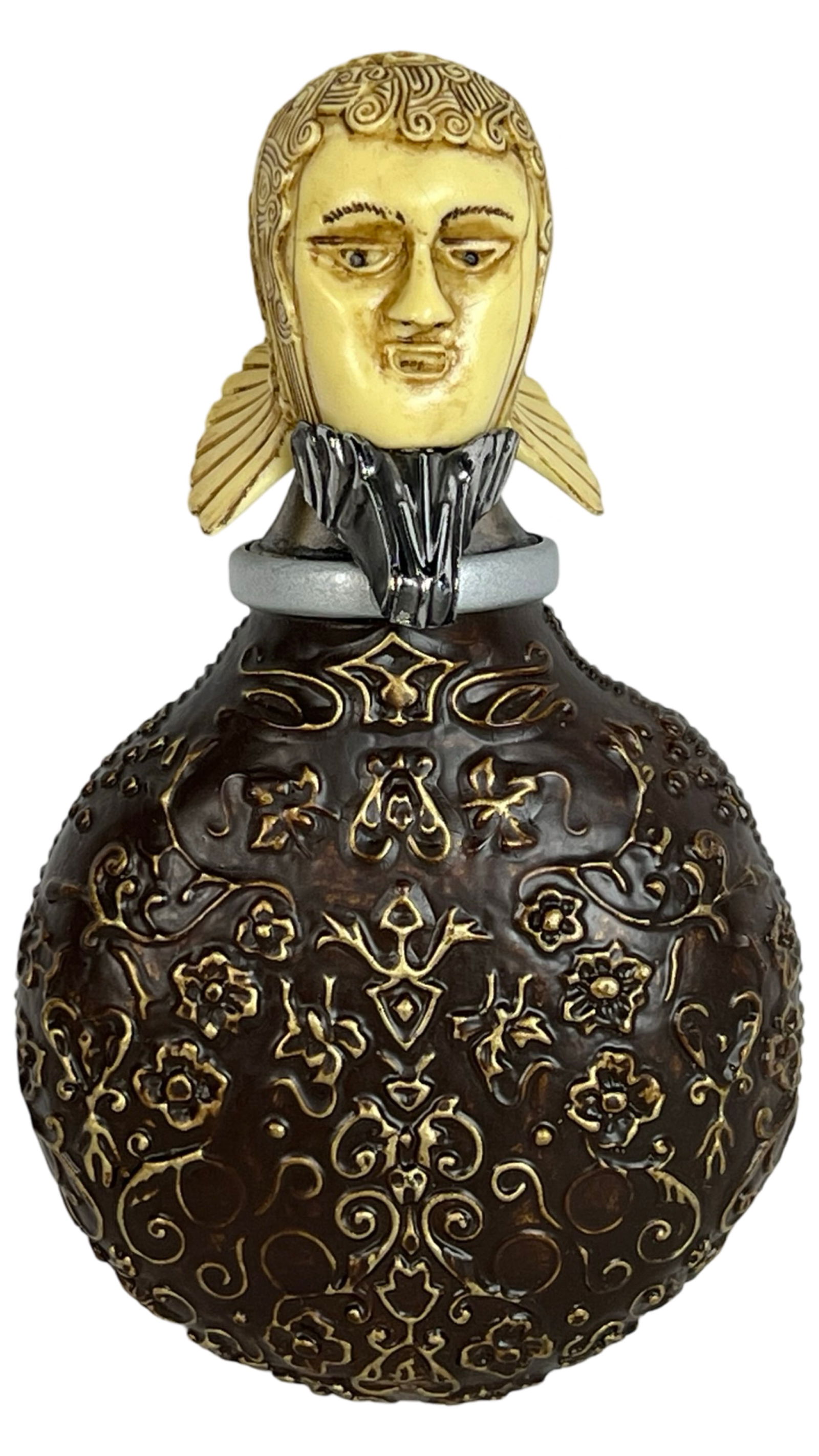 Harry Potter Mad-Eye Moody Noble Collection Flask: Add a piece of magical memorabilia to your collection with this authentic Mad-Eye Moody Flask by The Noble Collection. Inspired by the eccentric auror from the Harry Potter series, this detailed repli