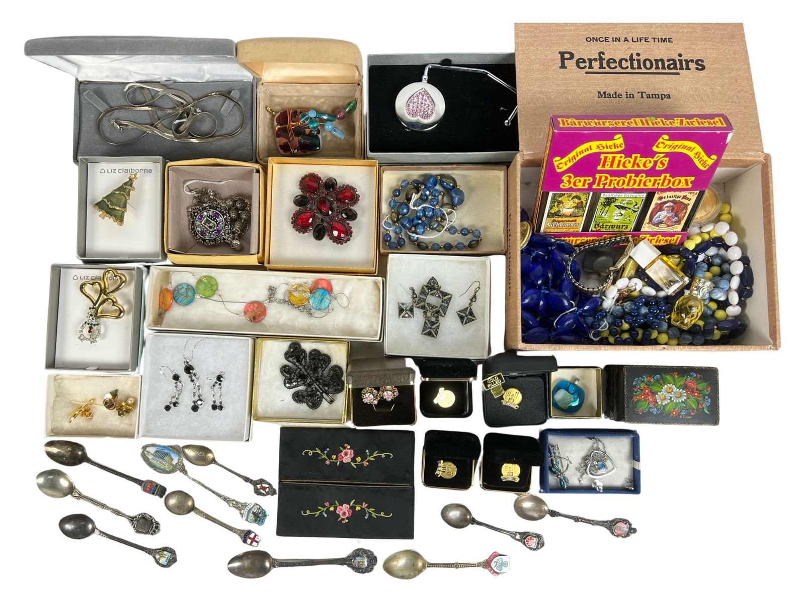 Grandma's Jewelry Junk Drawer Lot (1 of 5)