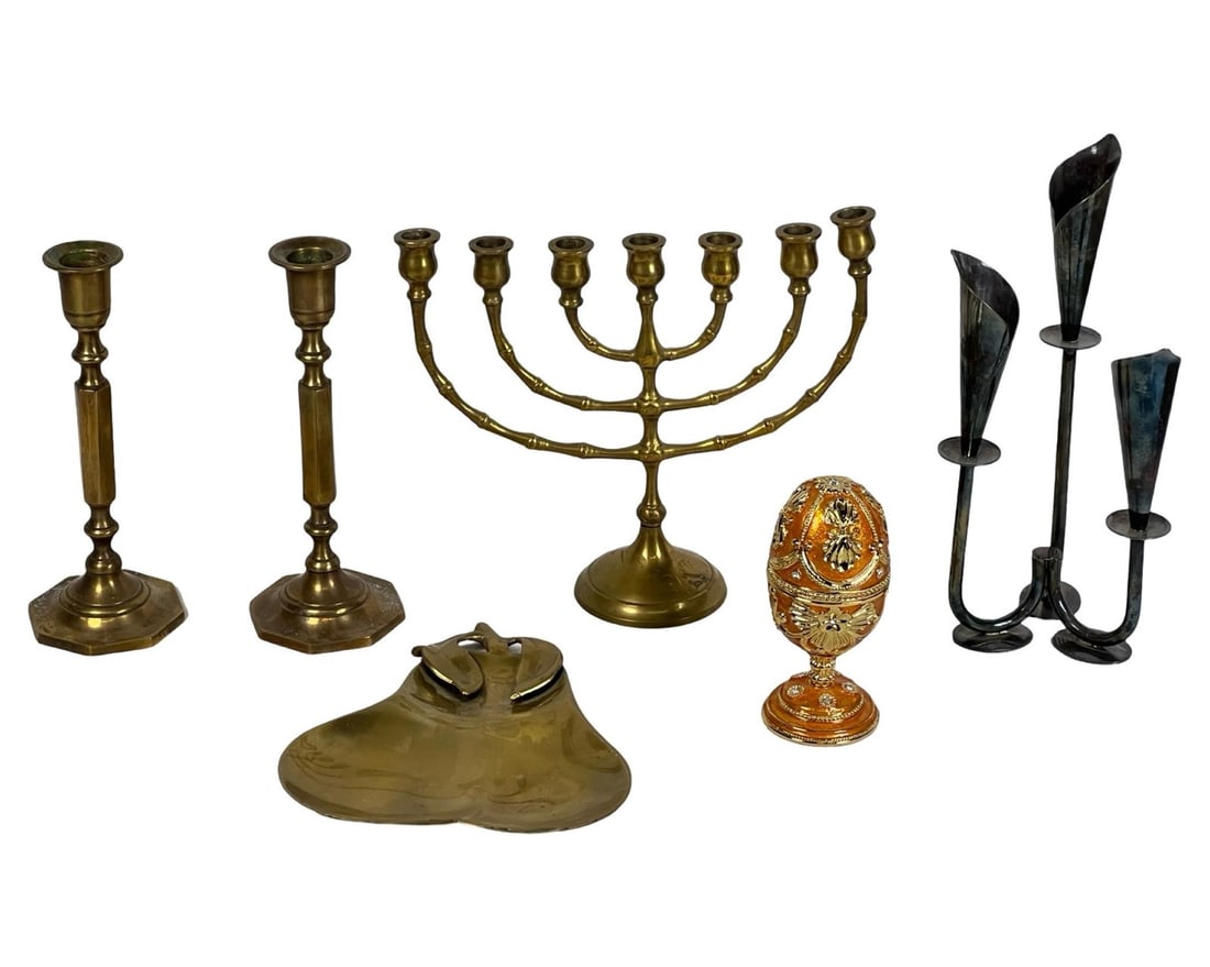 Group of Decorative Brass & Metalware Objects (1 of 2)