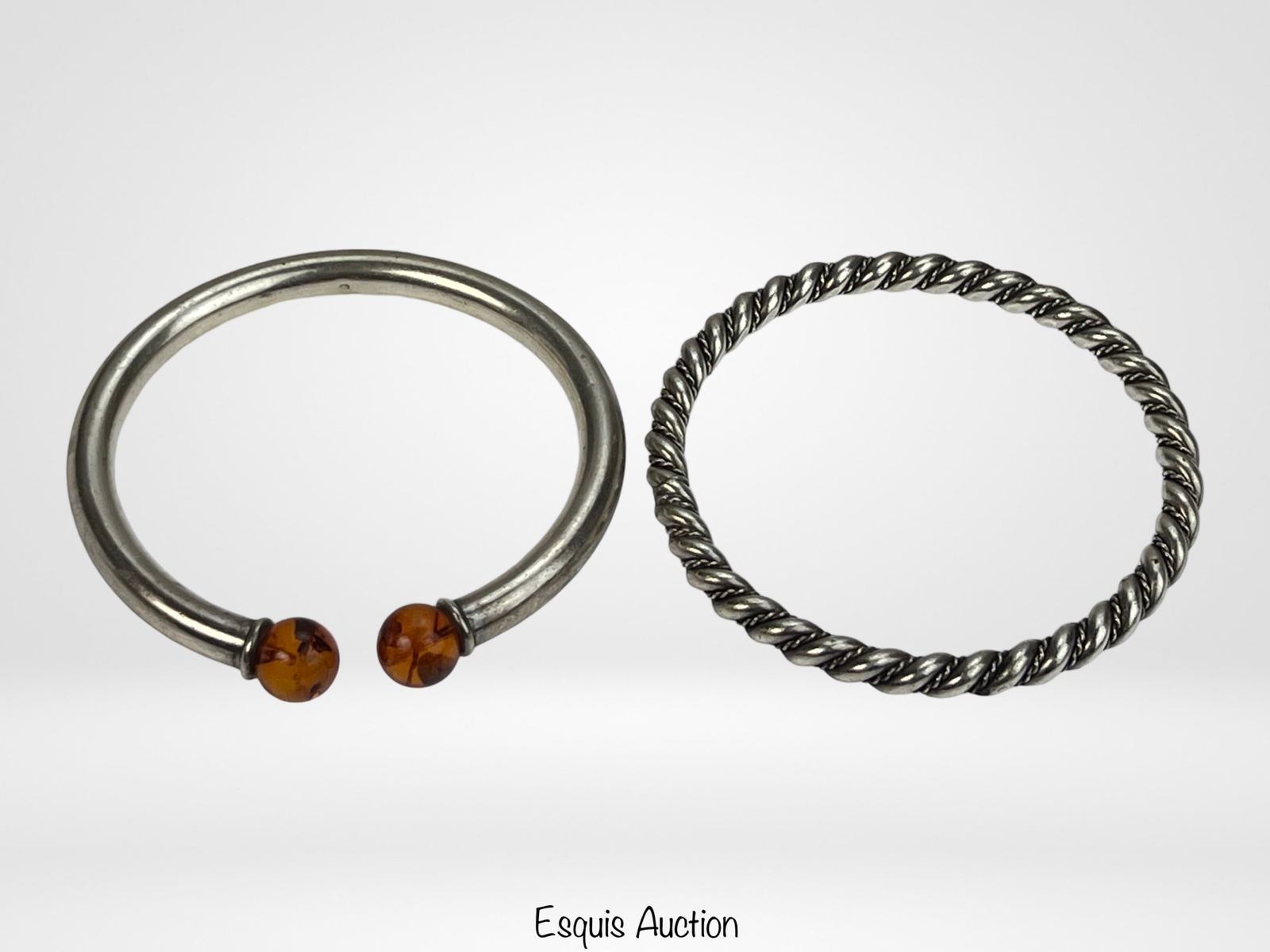 Two Vintage Sterling Silver Bangle Bracelets (1 of 5)