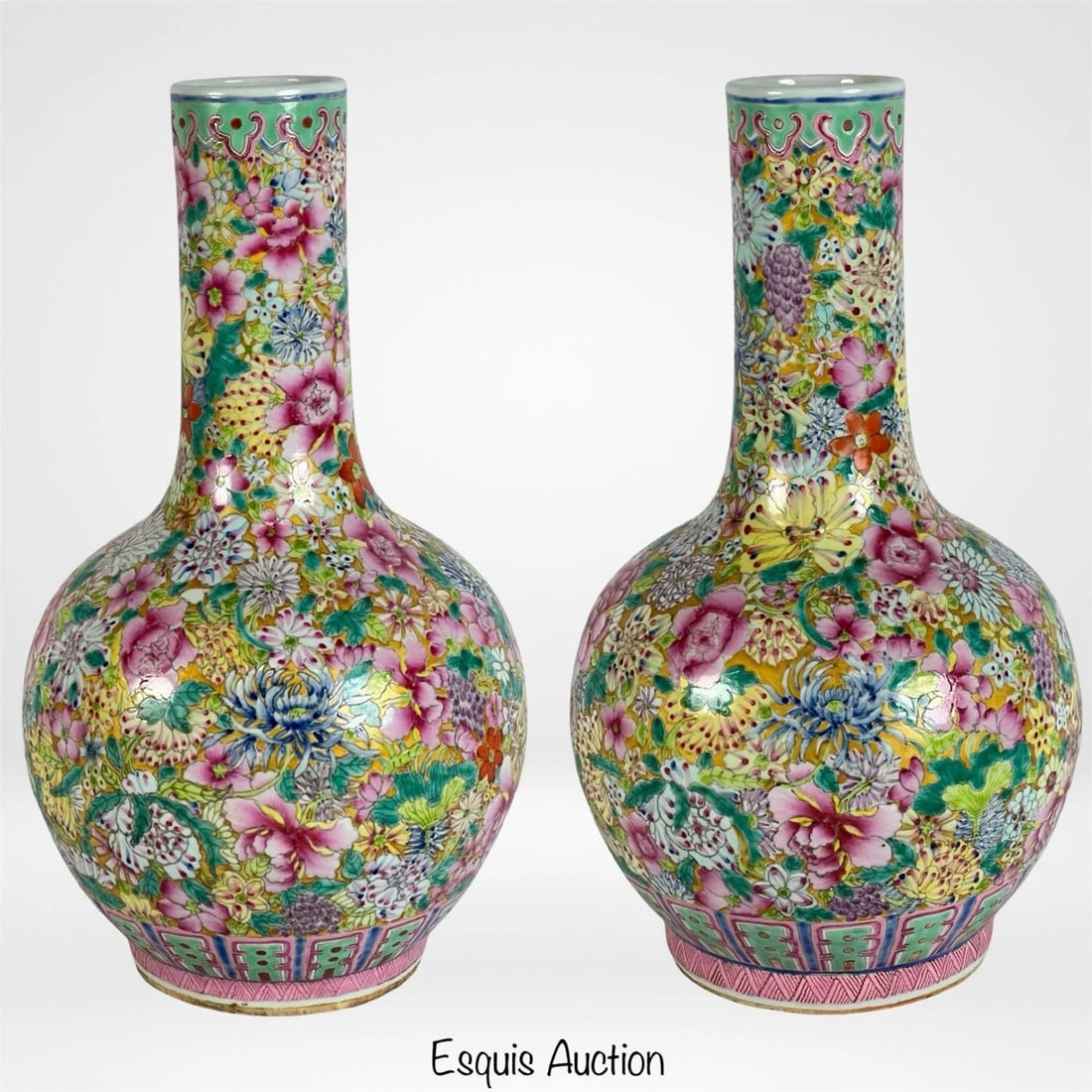 Chinese Qing Dynasty Famille Rose Millefiori Vase: Pair of exquisite Chinese late Qing Dynasty Famille Rose 'Millefiori' vases, each featuring a highly detailed and vibrant "thousand flowers" design. This intricate pattern showcases a stunning array o