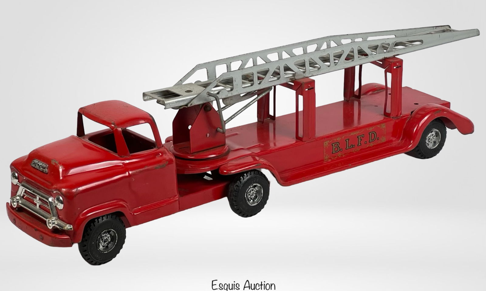 Vintage 1950s Buddy L Pressed Steel Fire Truck (1 of 6)