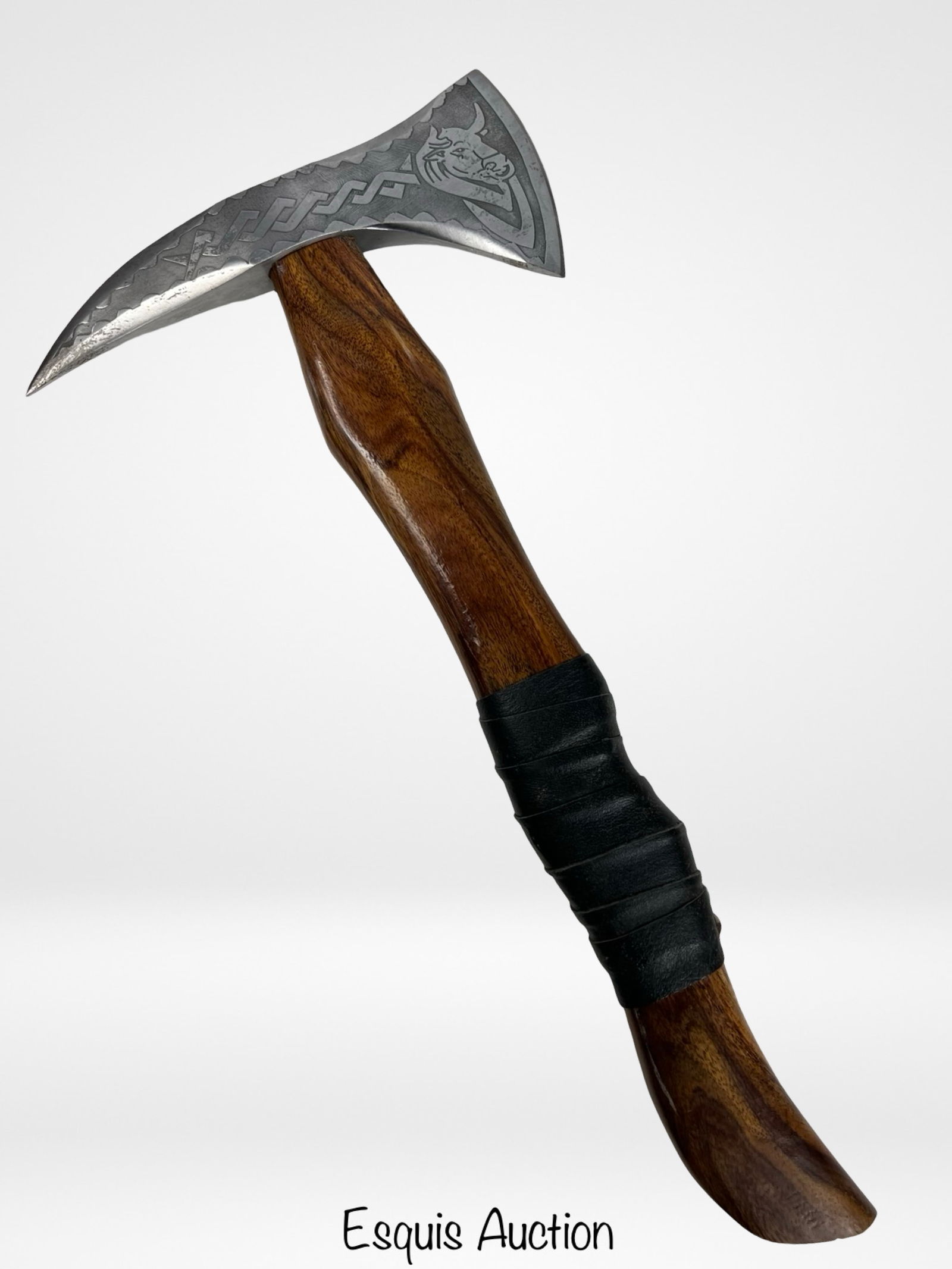 Handforged Viking Battle Axe (1 of 5)