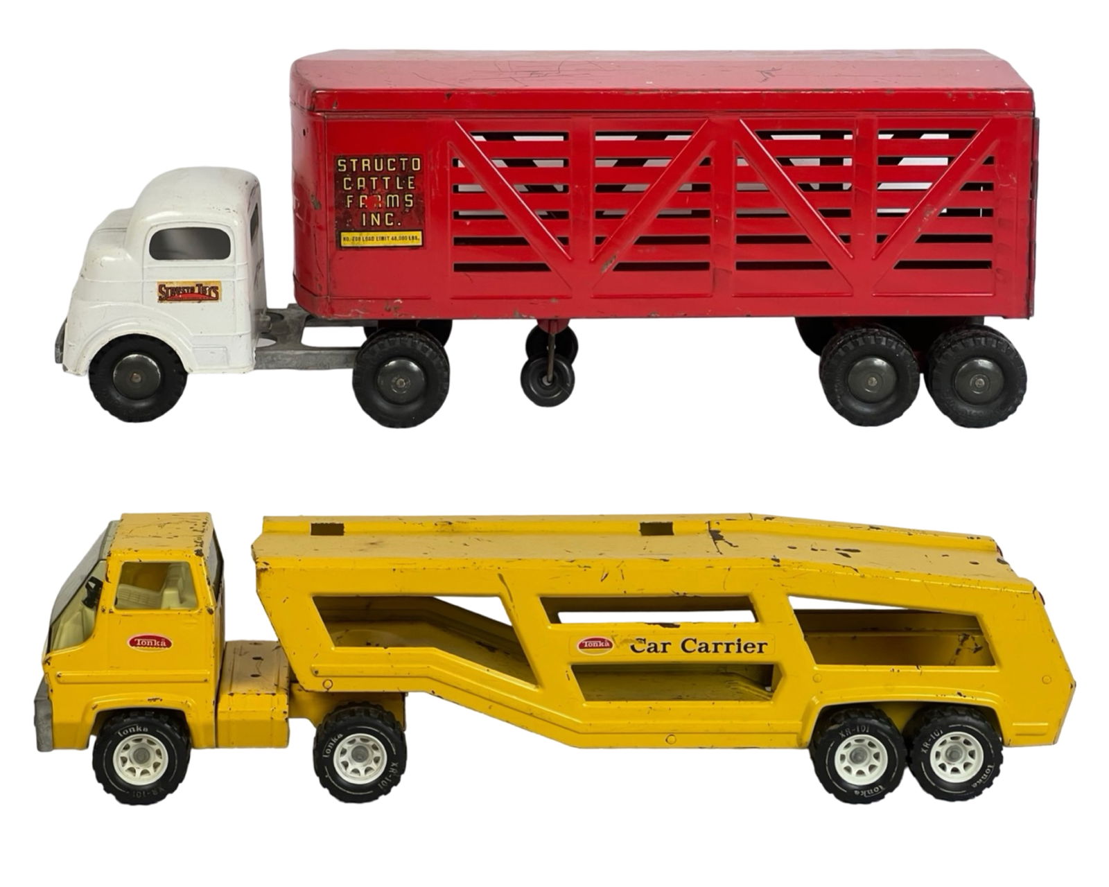 50's Structo Cattle Truck & 60's Tonka Car Carrier (1 of 12)