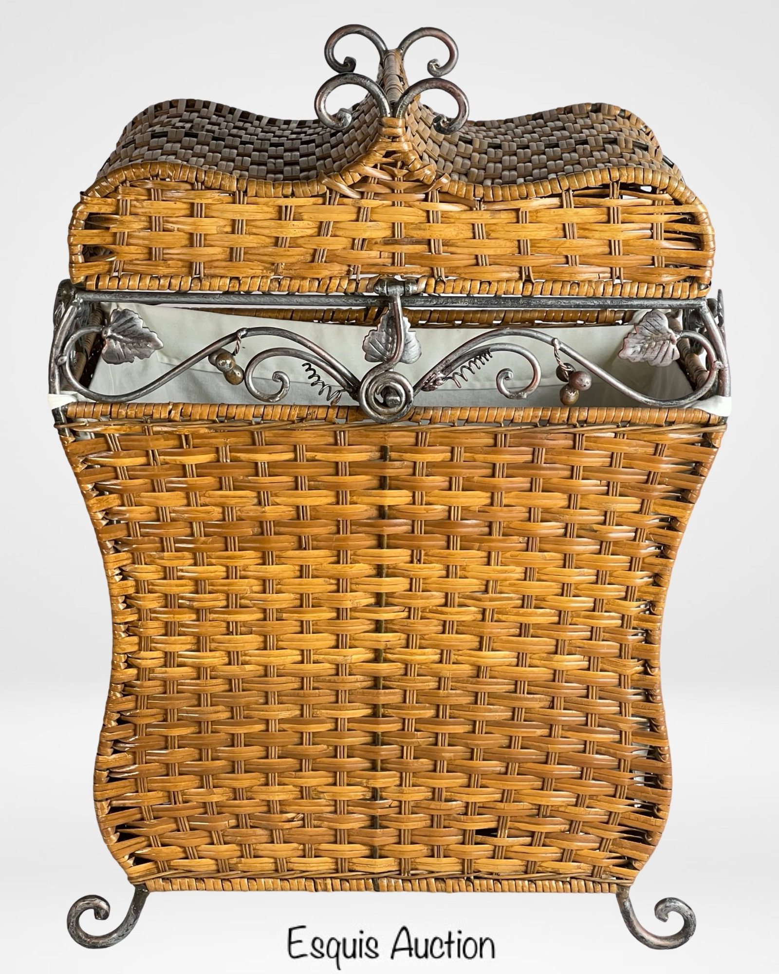 Vintage Wicker and Wrought Iron Hamper Basket (1 of 4)