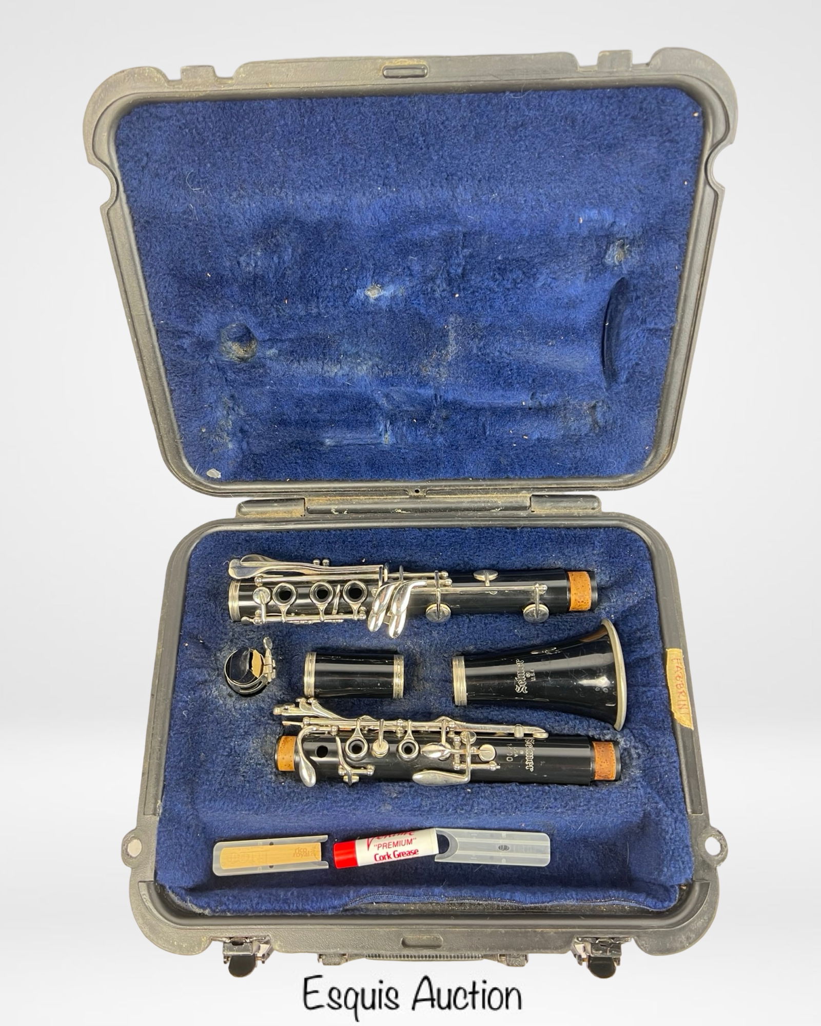 Selmer Model 1400 Clarinet with Case (1 of 6)