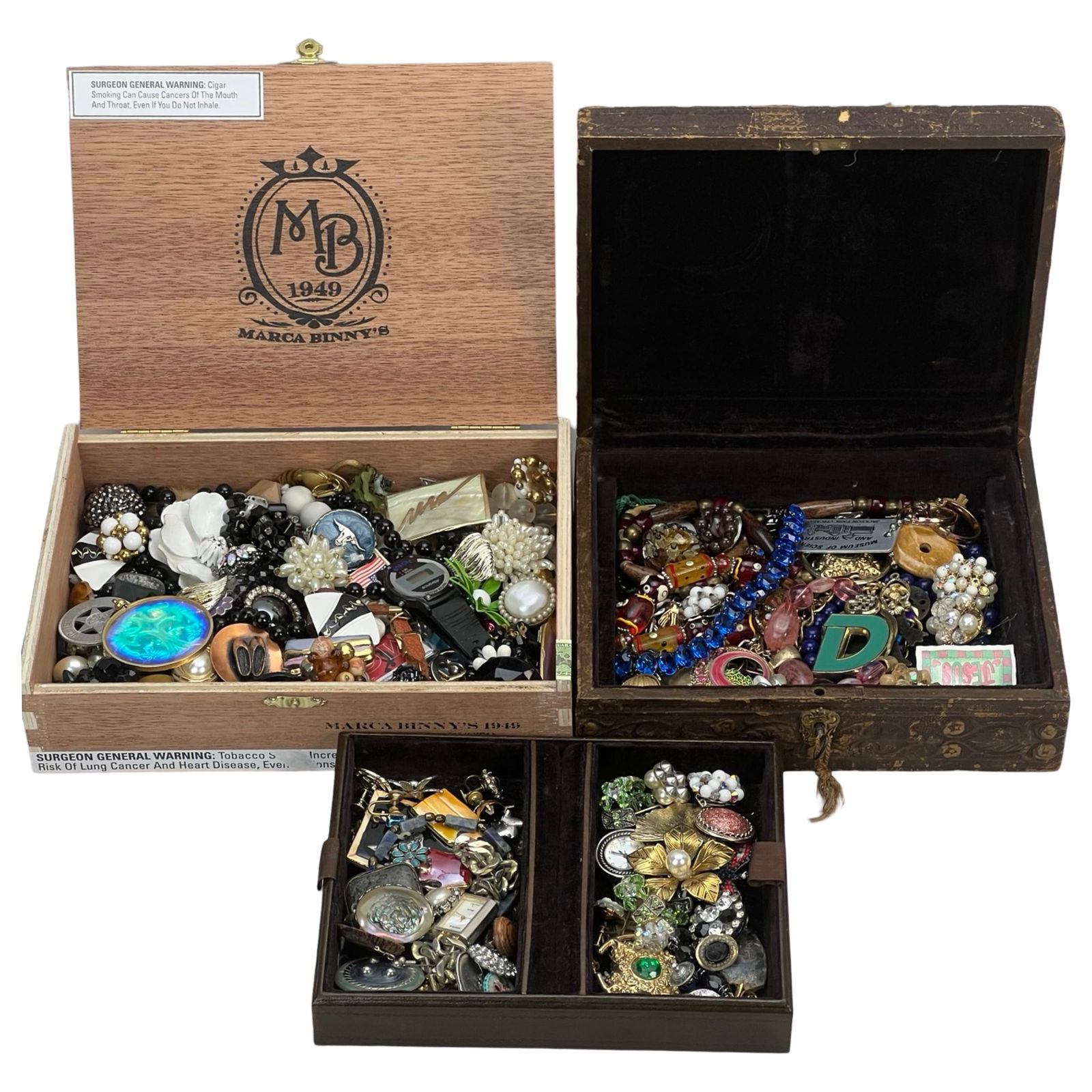 2 Vintage Boxes full of Unsearched Costume Jewelry (1 of 6)