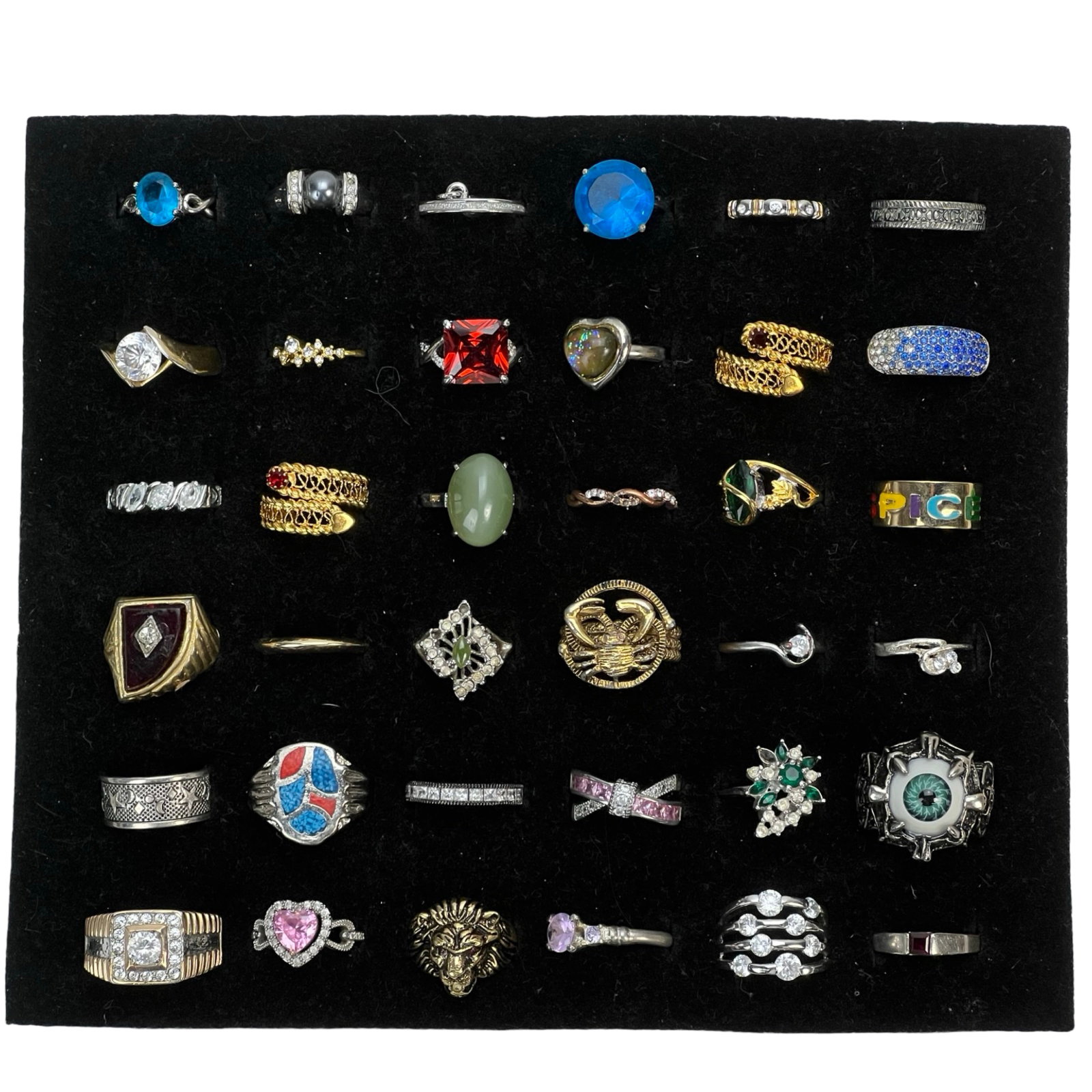 Exquisite Collection: Set of 36 Various Rings: Embark on a journey through diverse styles and eras with this stunning collection of 36 rings, each possessing its own unique charm and character. From timeless classics to contemporary statement piec