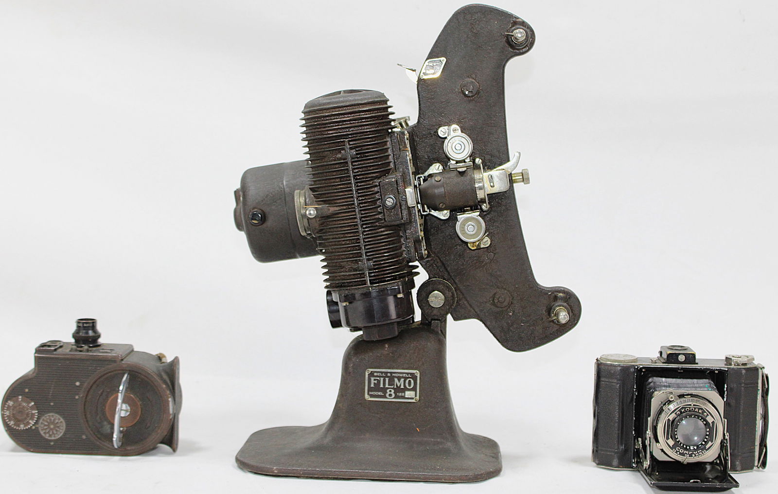 Bell & Howell Filmo Model 8 Movie Projector with Kodak Camera Bundle (1 of 7)