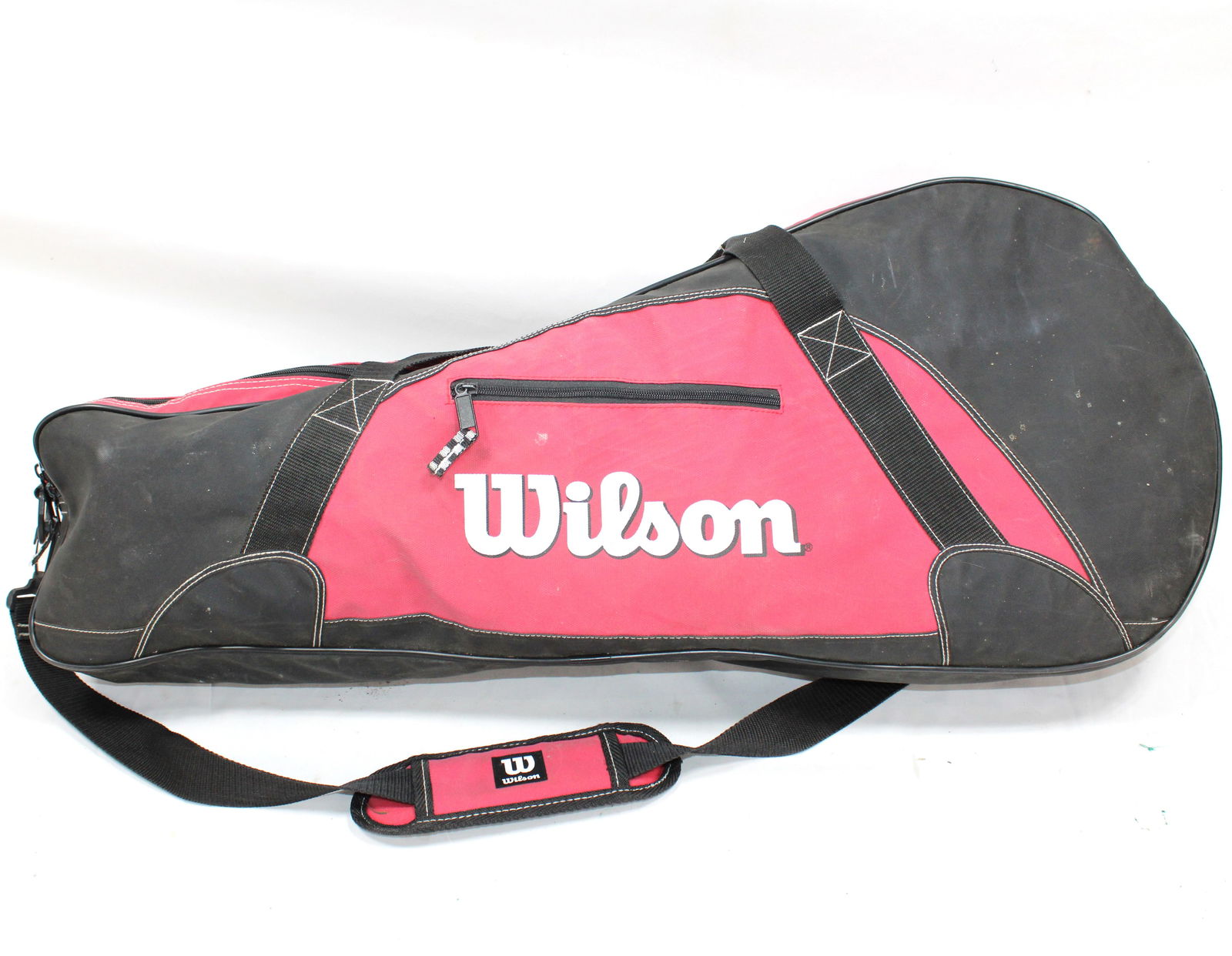 Wilson Tennis Bag with Tennis Rackets & Balls (1 of 3)