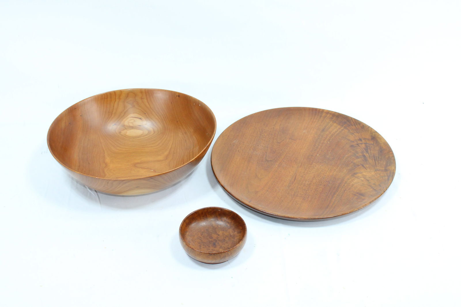Bracken Johnston and Harold L.Clemens Handcrafted Redwood Dishware Set (1 of 3)