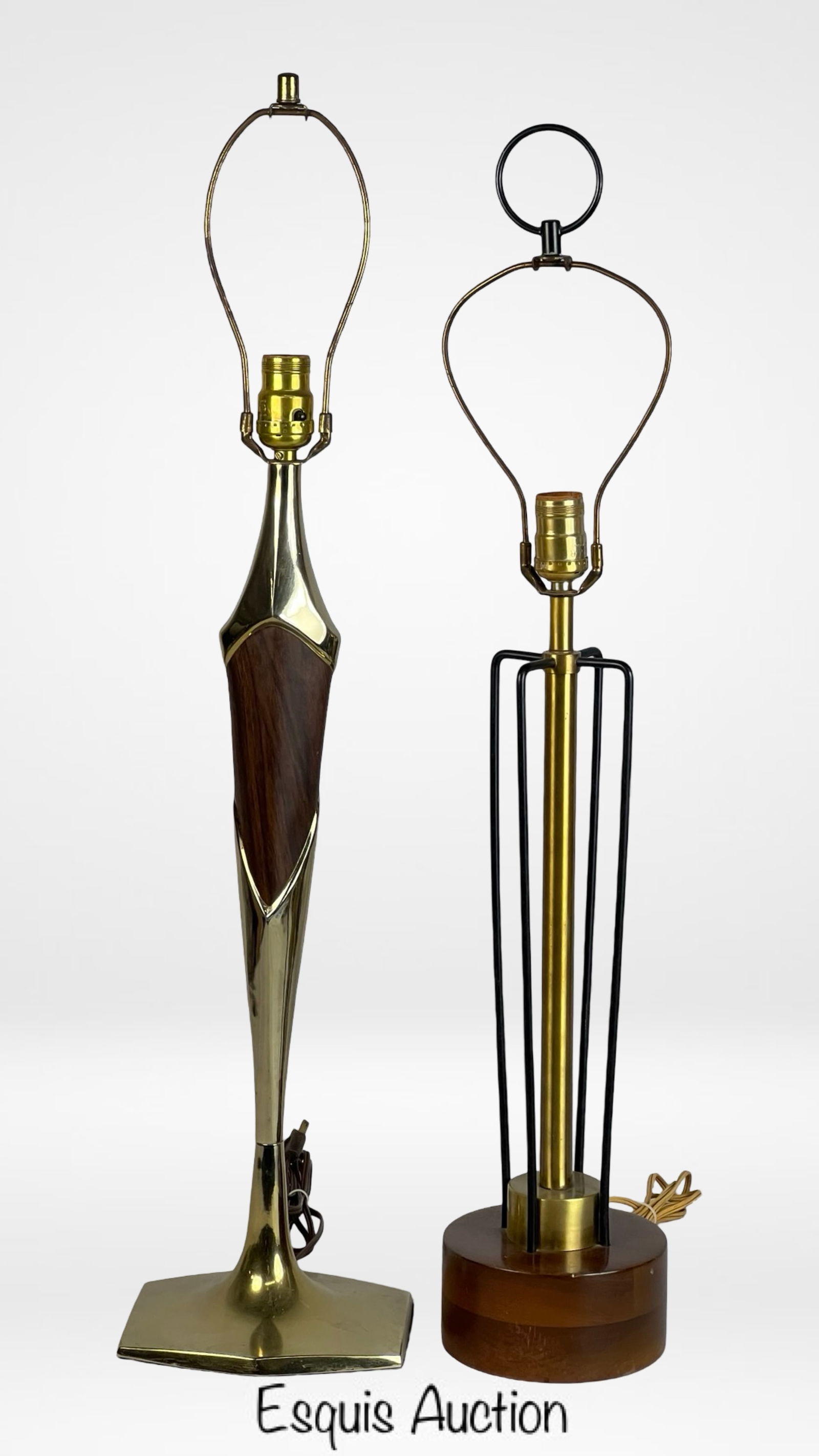 MCM Laurel Walnut & Brass Table Lamp Richard Barr (1 of 4)