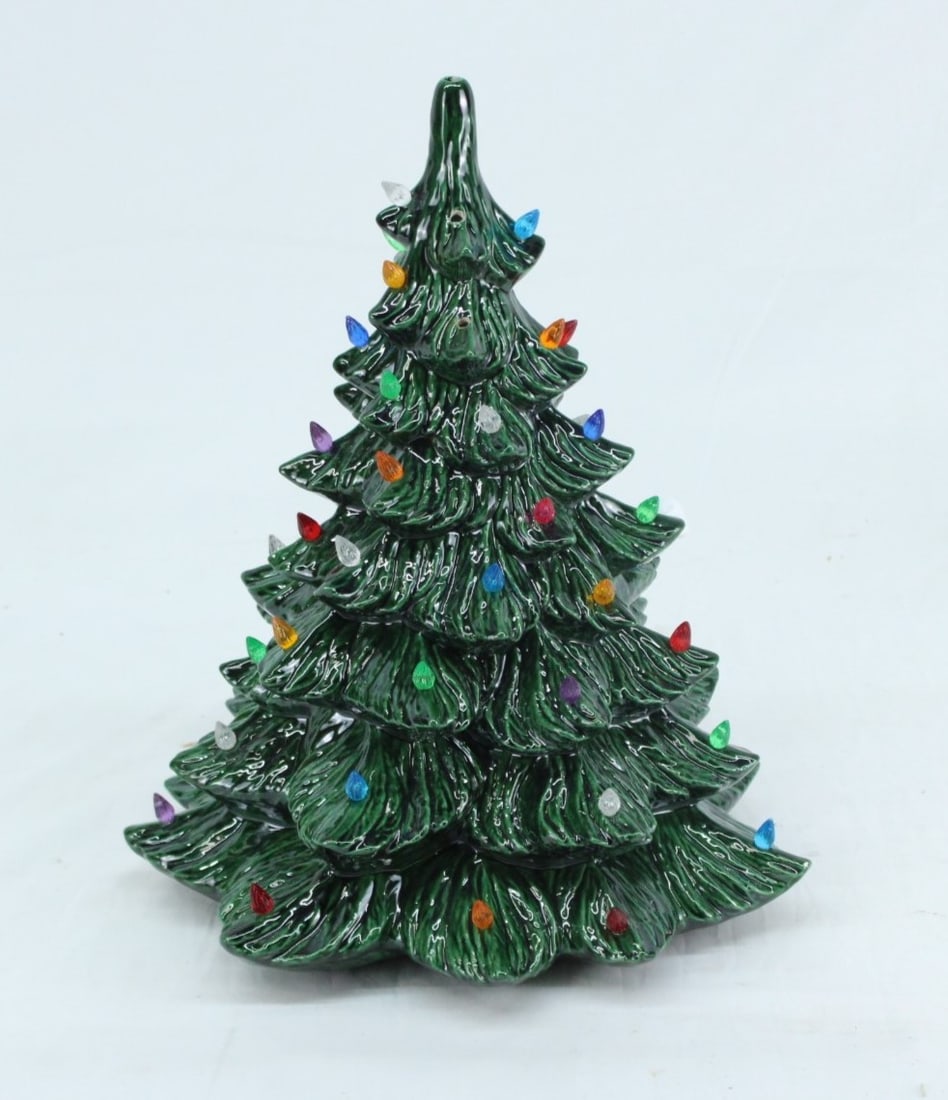 B.J.'s Ceramics 16 3/4" Green Lighted Christmas Tree (1 of 2)