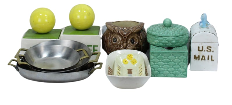 MCM Mid Century Kitchen and Home Decor (1 of 9)