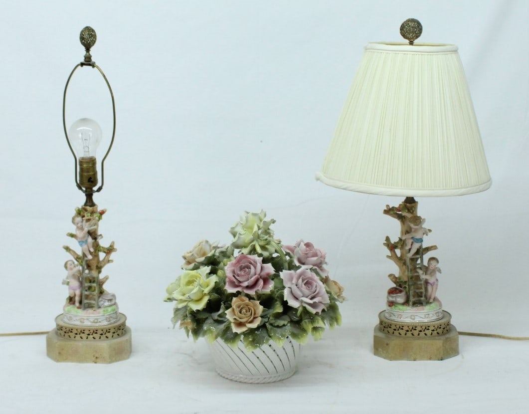 Italian Capodimonte Floral Design Porcelain Lamps & Centerpiece (1 of 4)