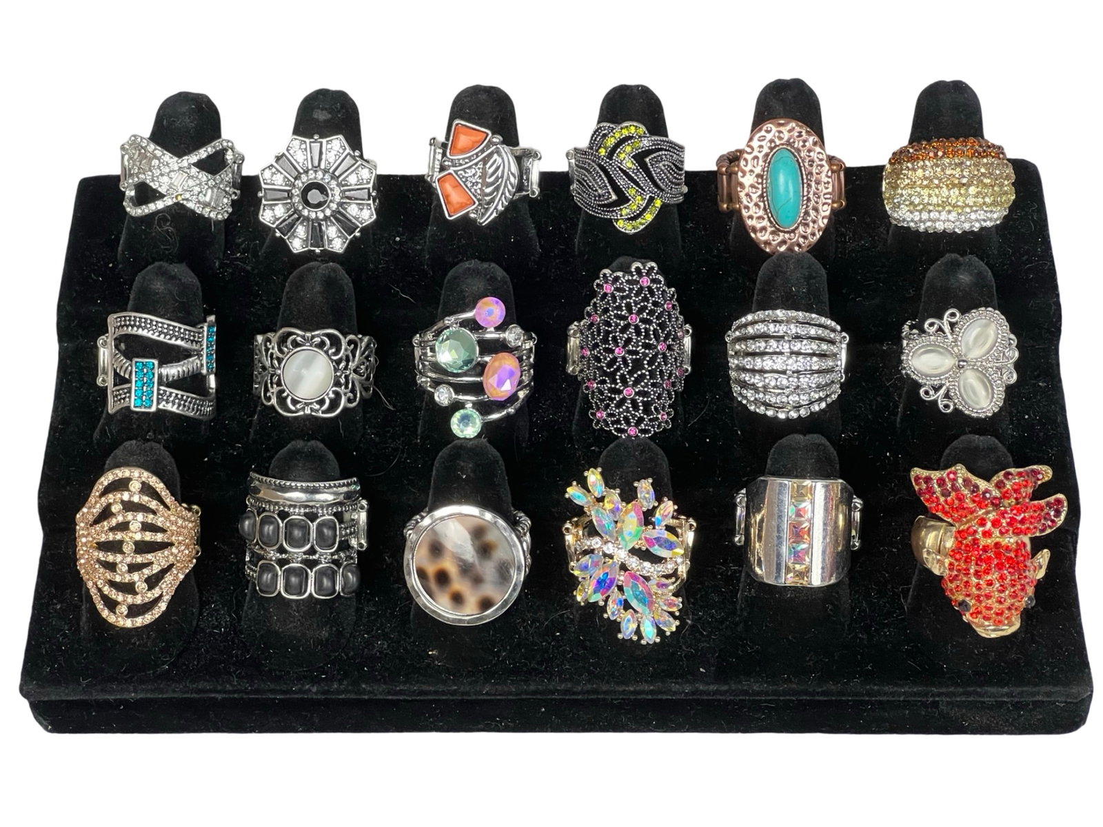 Collection of Lady's Costume Jewelry Rings: Discover timeless elegance with this curated Collection of Vintage Lady's Costume Jewelry Rings. All appear to be in good condition. Display is not included.