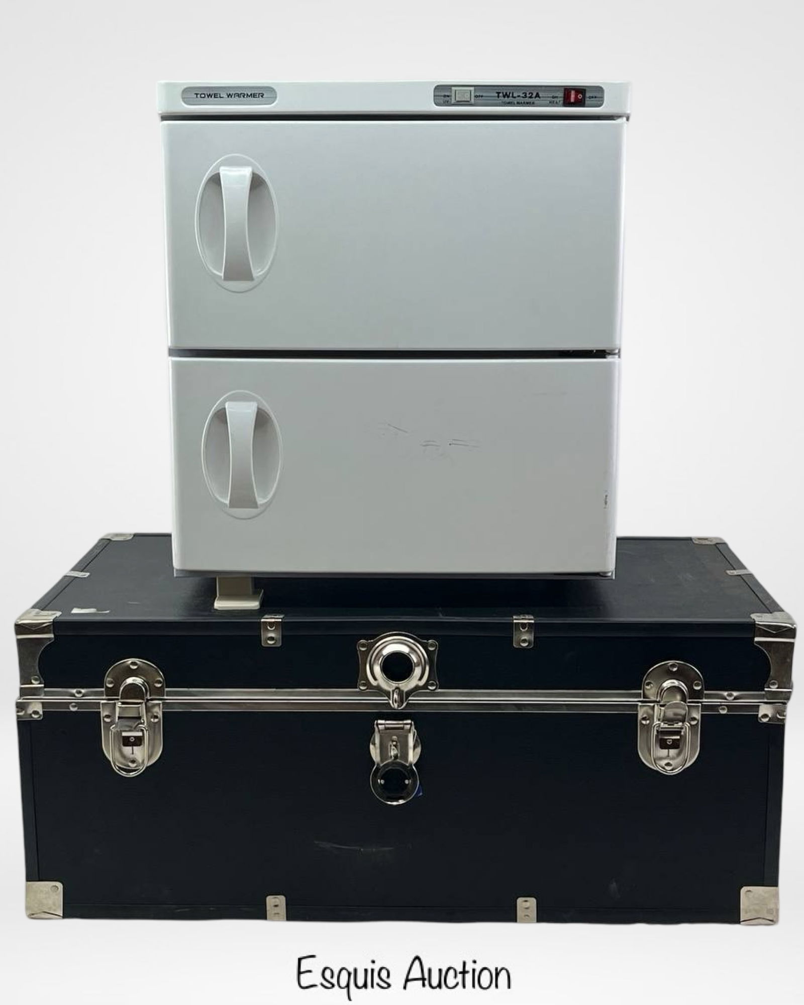 Beauty Salon/Spa TWL-32A Towel Warmer & Towel Supp (1 of 7)