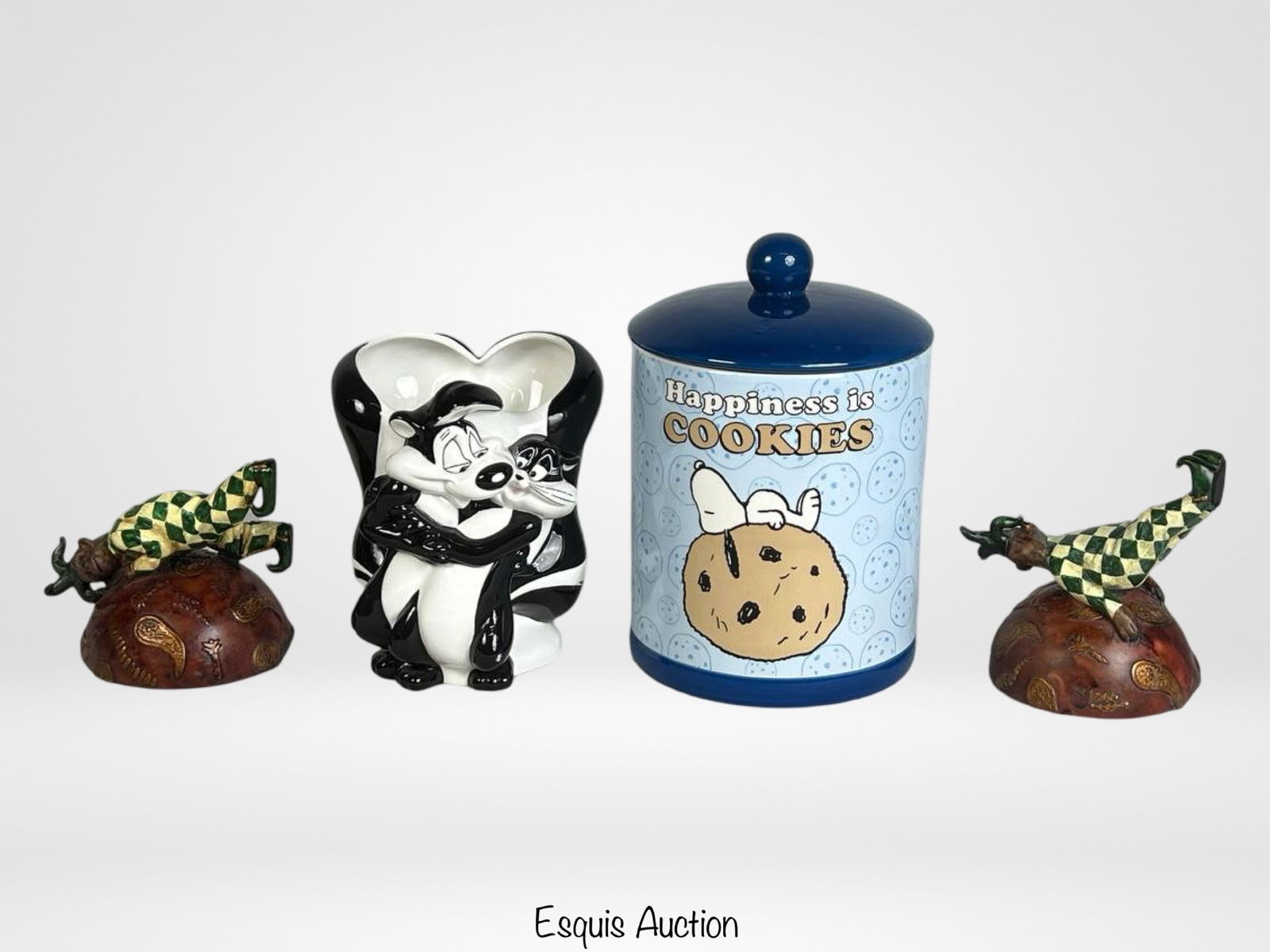 Peanuts Jar, Looney Vase & Jester Bookends (1 of 7)