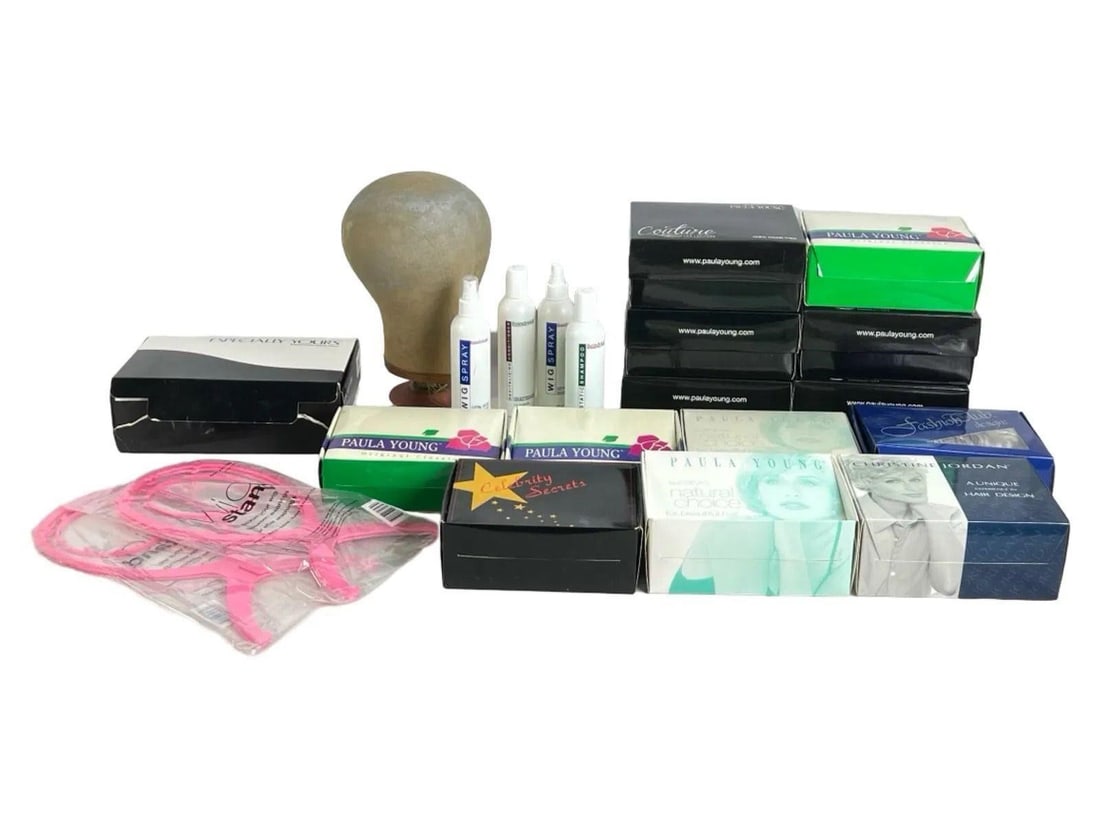 Women's Wigs & Accessories Lot (1 of 6)