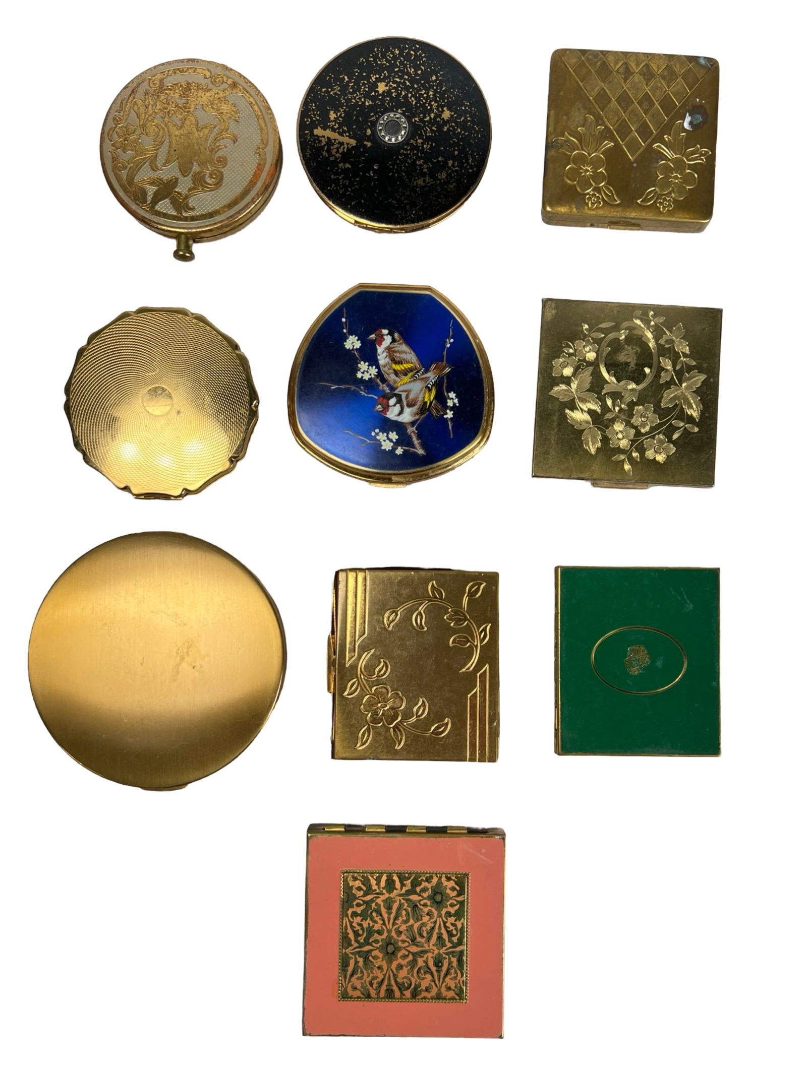 Assortment of Vintage Lady's Compacts & Pill Boxes: Assortment of Vintage Lady's Compacts & Pill Boxes