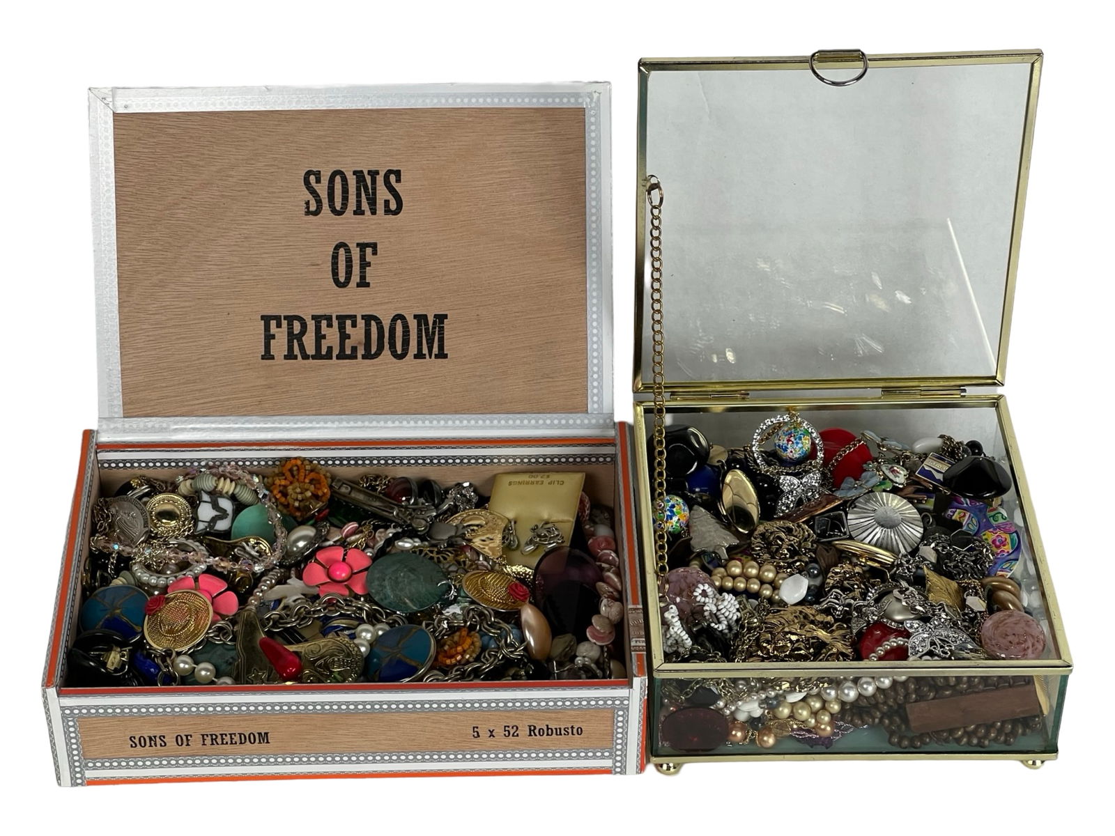 2 Vintage Boxes full of Unsearched Costume Jewelry (1 of 4)