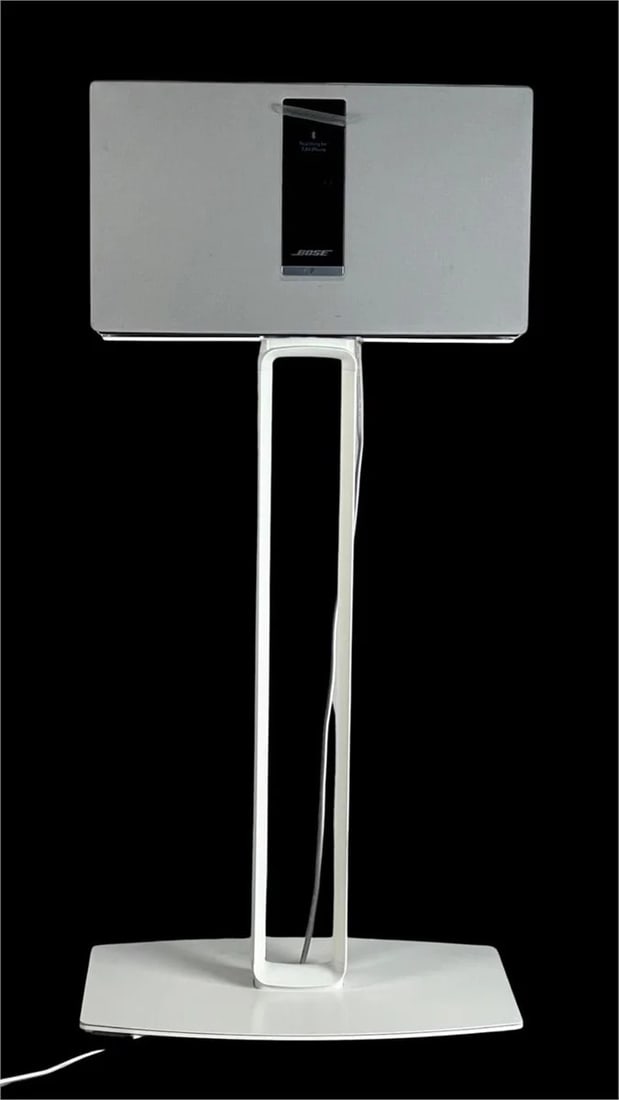 Bose SoundTouch 30 Wireless Music System (1 of 6)