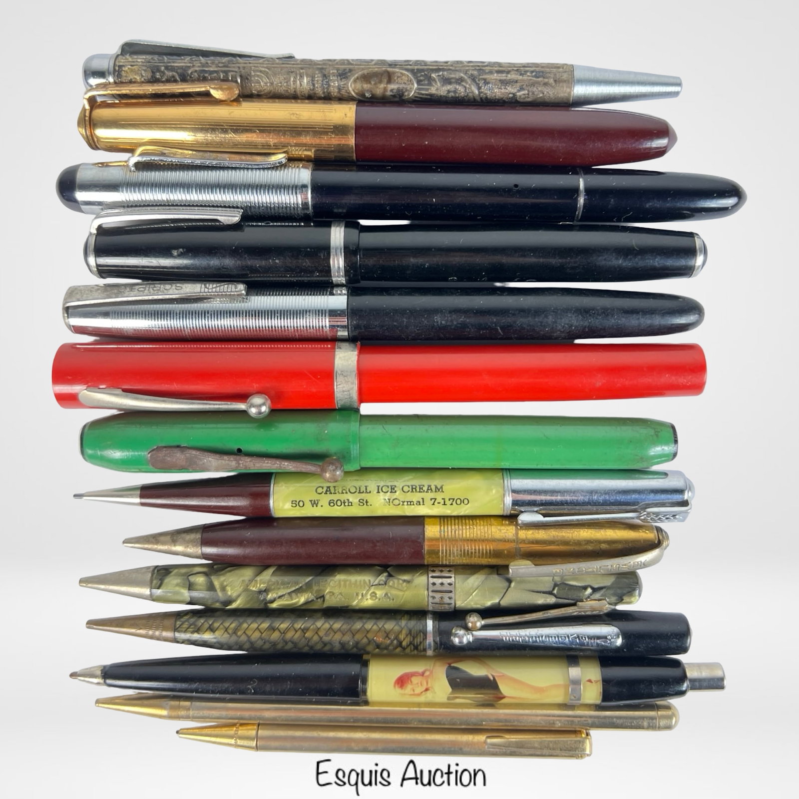 Vintage Fountain and Ballpoint Pens (1 of 5)