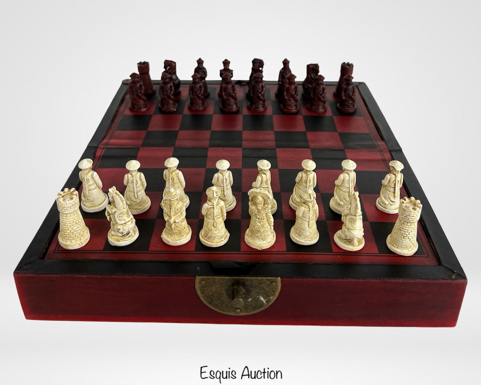 Chinese Regal Theme Chess Set (1 of 7)