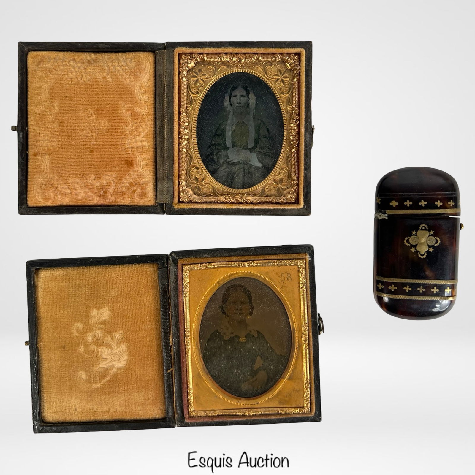 Antique Daguerreotype Portraits & Tortoiseshell Li (1 of 5)