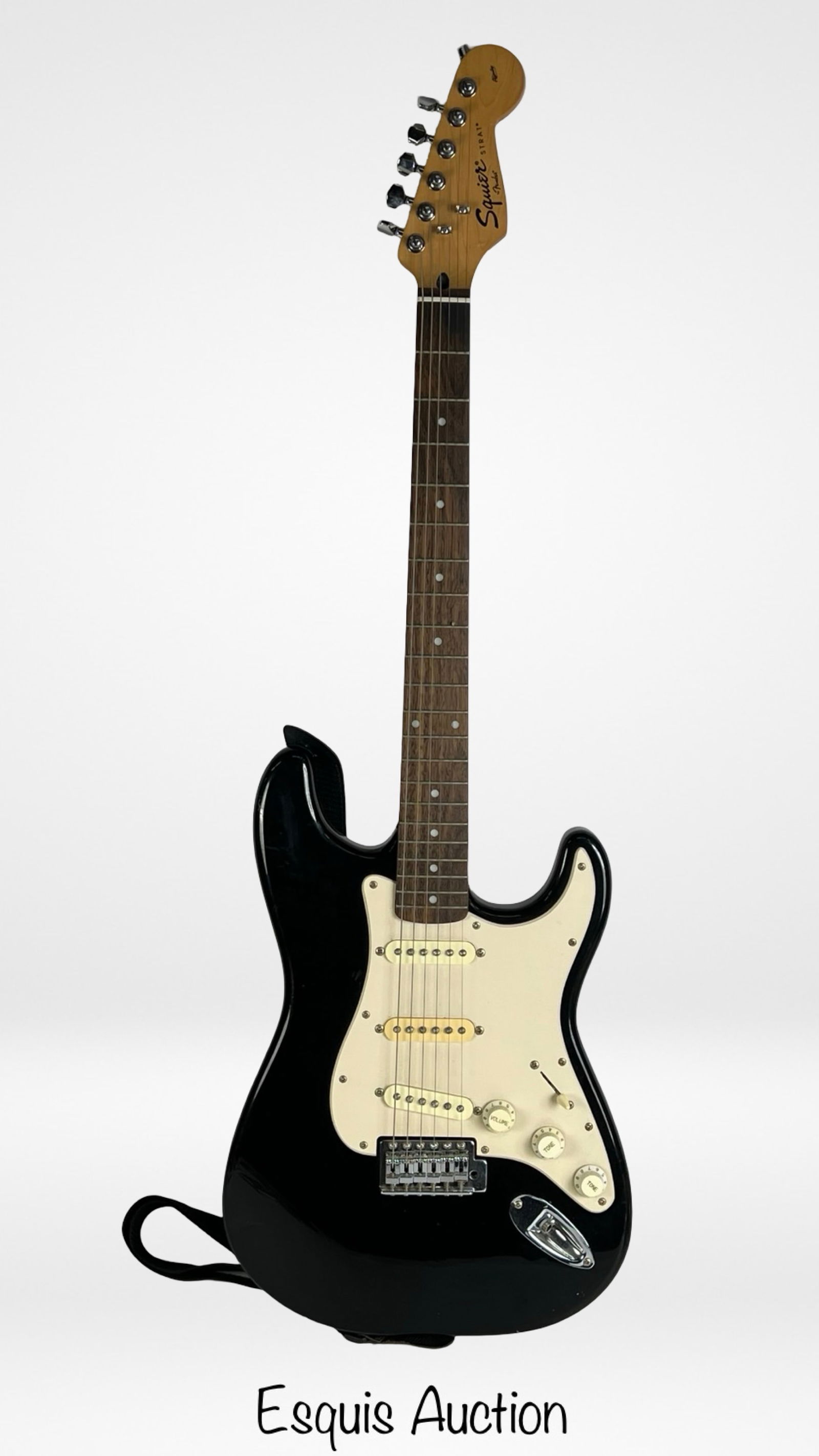 Squier Strat Affinity Fender Electric Guitar (1 of 5)
