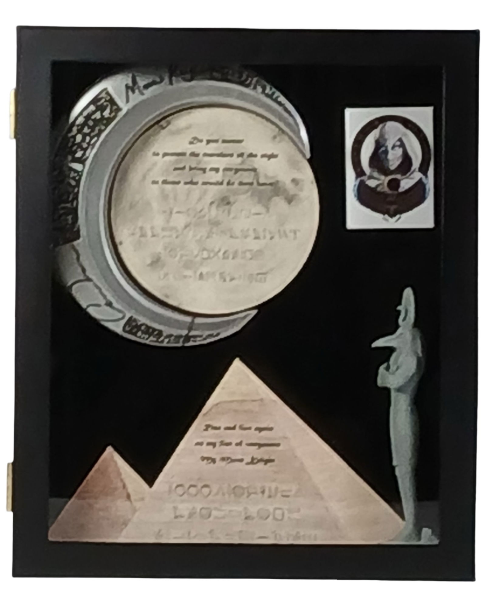 Oscar Isaac- Moon Knight Signed Shadow Box Display (1 of 4)