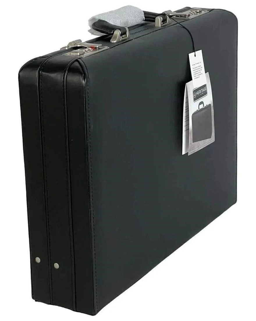 Heritage Travelware Business Attache Briefcase New: Elevate your professional style with this Heritage Travelware Business Attache Briefcase, designed for durability and functionality. New