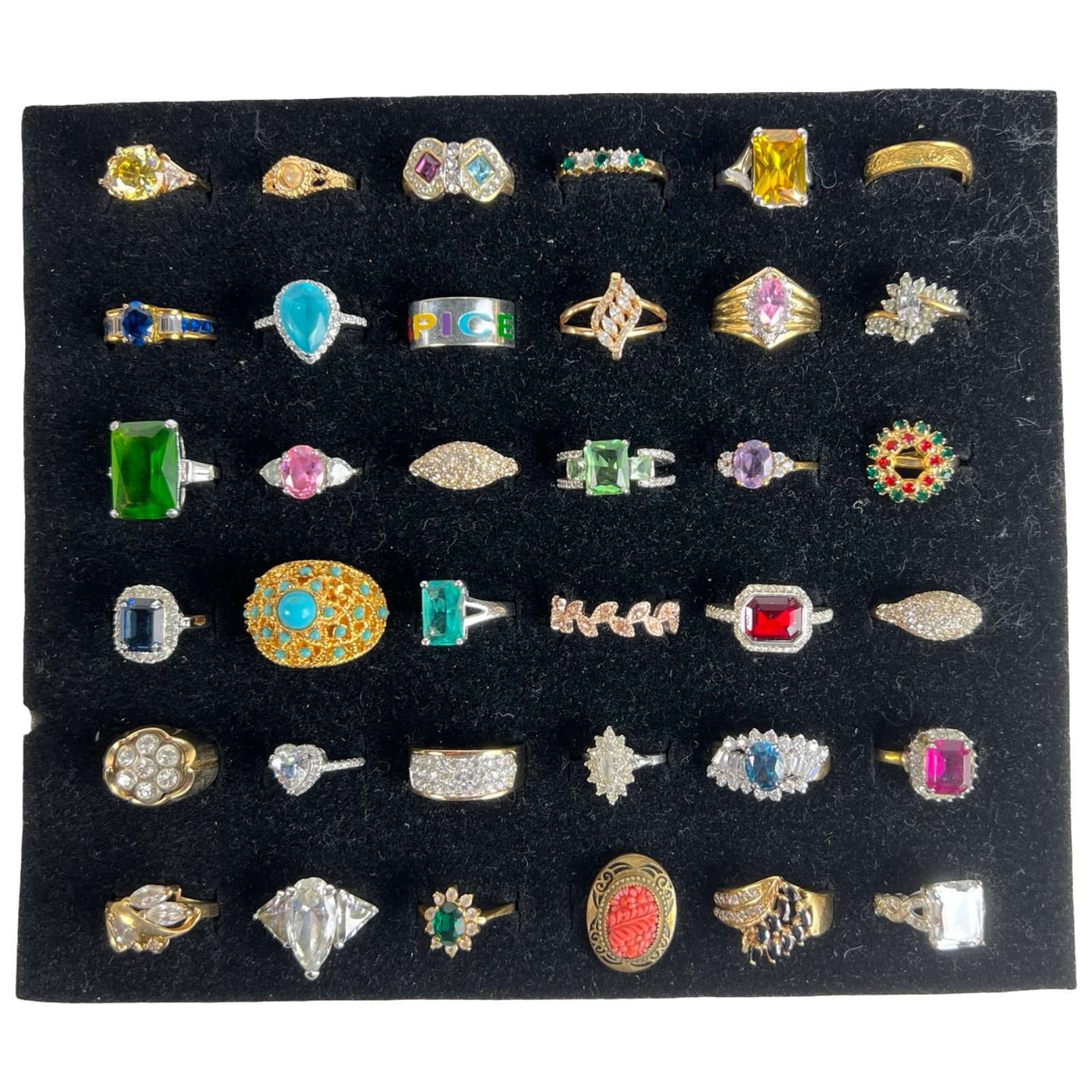Exquisite Collection: Set of 36 Various Rings: Embark on a journey through diverse styles and eras with this stunning collection of 36 rings, each possessing its own unique charm and character. From timeless classics to contemporary statement piec