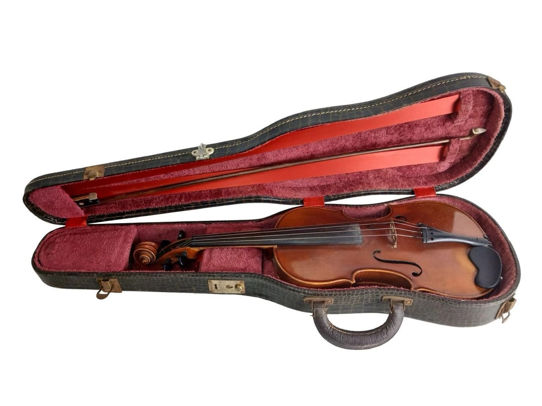 1950's German Antonio Stradivarius Copy 4/4 Violin (1 of 6)