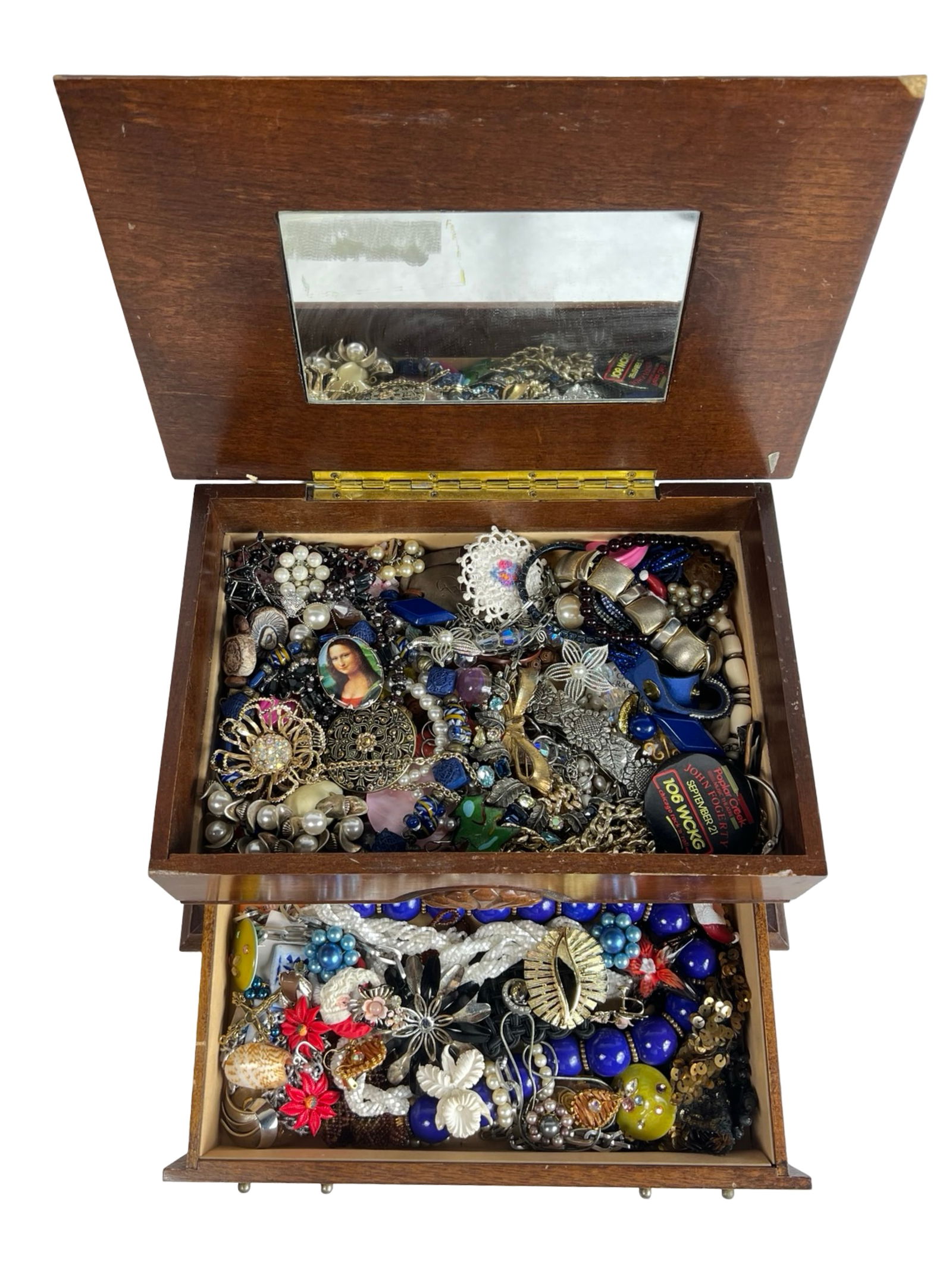 Vintage Jewelry Box Full of Treasures (1 of 4)