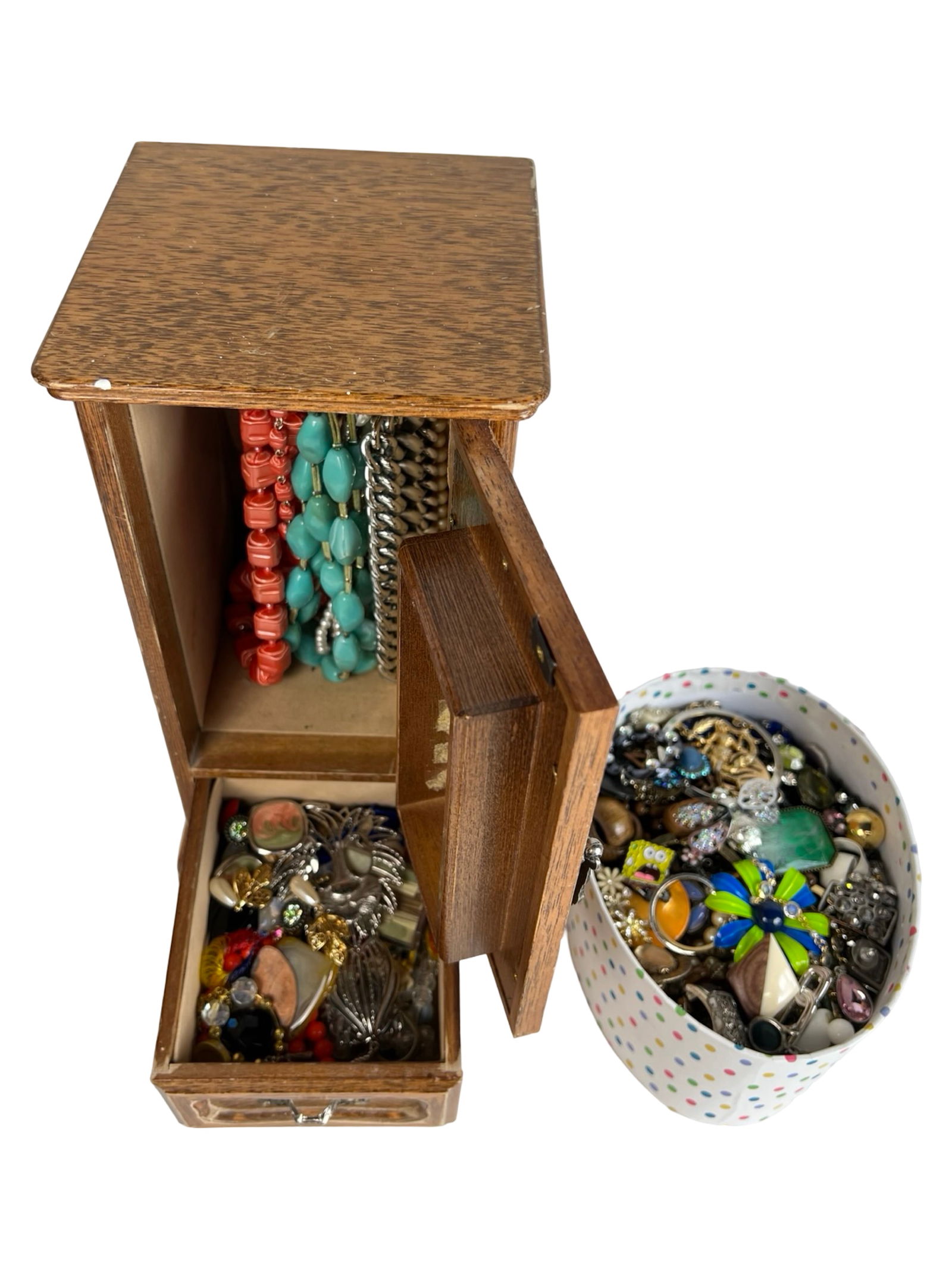 2 Vintage Boxes full of Unsearched Costume Jewelry (1 of 5)