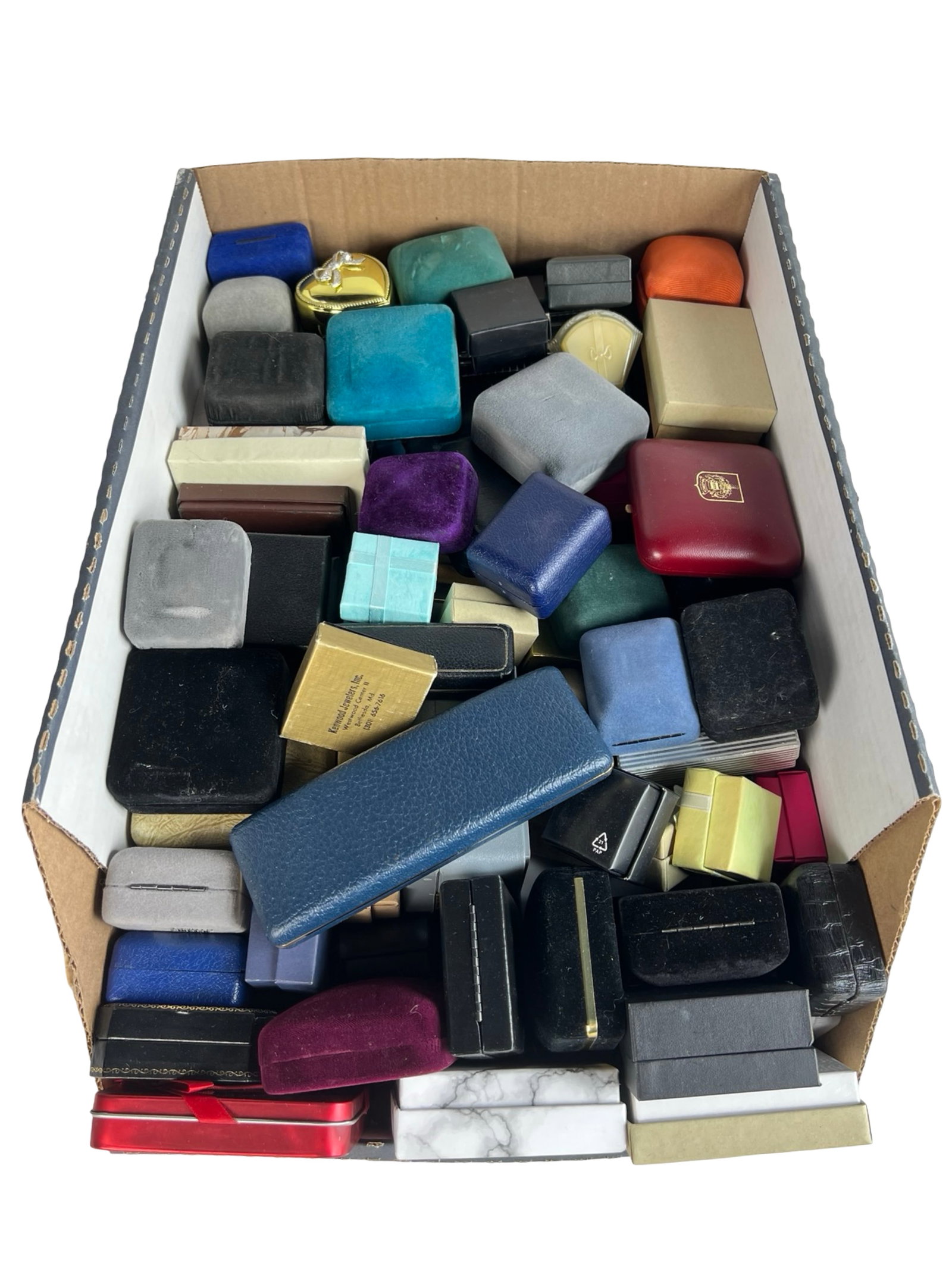 Large Assortment of Jewelry & Ring Boxes: Large Assortment of Jewelry & Ring Boxes. All empty.