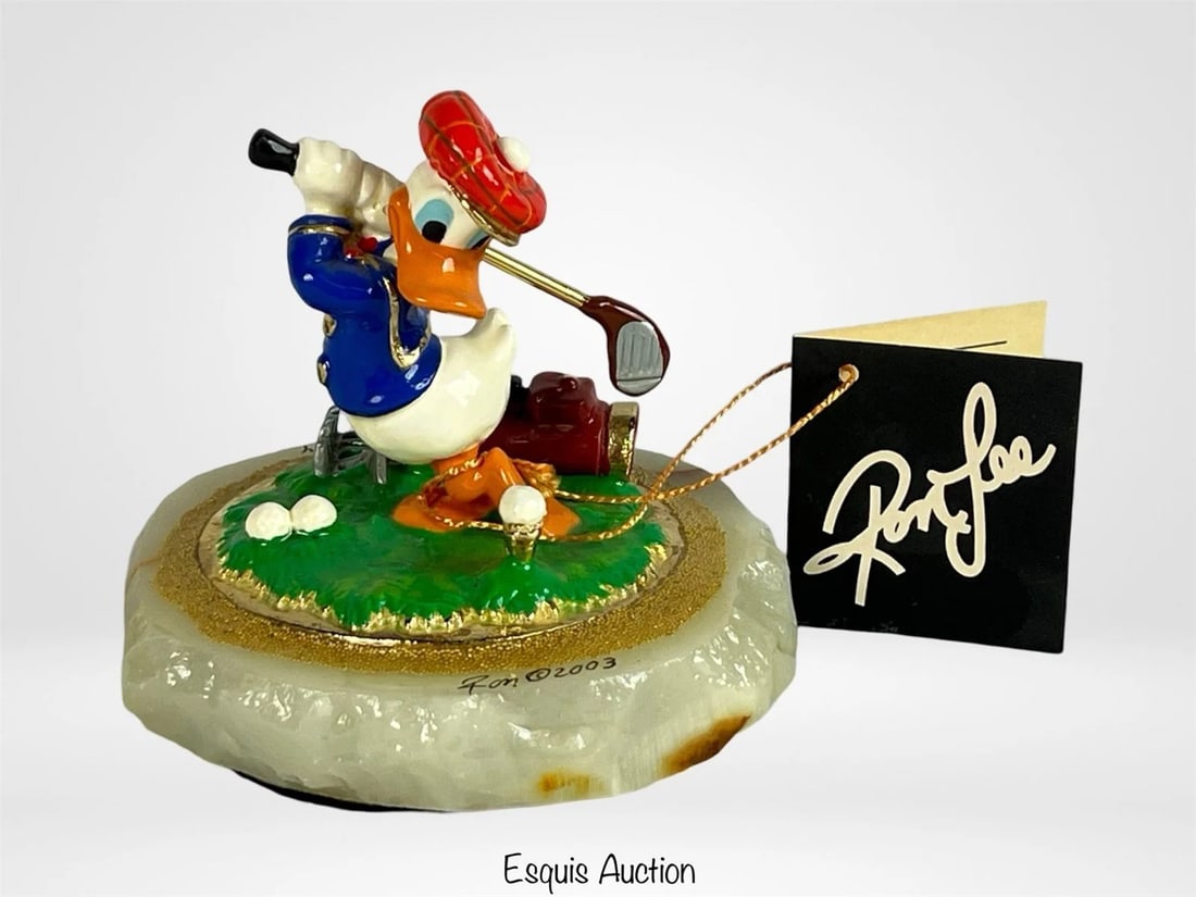 Disney Ron Lee Donald Duck Golfer (1 of 5)