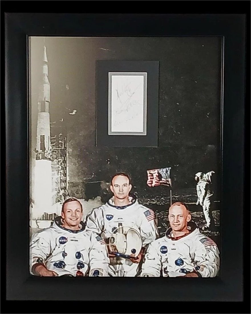 Apollo 11 Crew Autographs/ Signatures- Armstrong (1 of 3)
