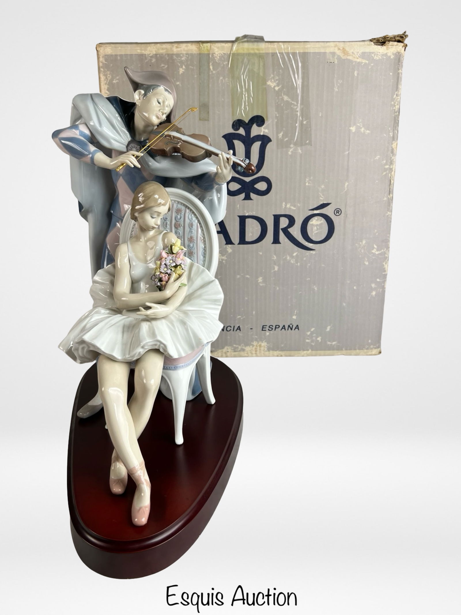 Lladro 5932 Jester's Serenade  Porcelain Figurine (1 of 8)