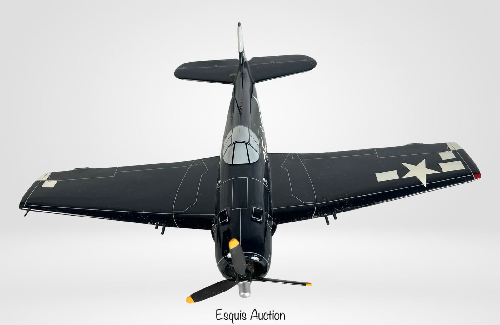 F6F-5 Hellcat "Minsi II" WWII Aircraft Model- AMC (1 of 5)