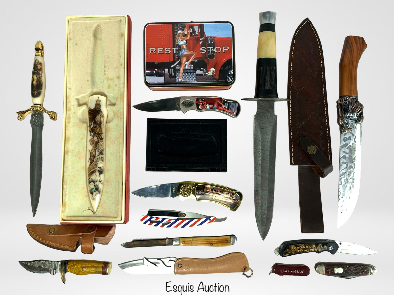 Group of Hunting, Folding & Display Knives (1 of 3)